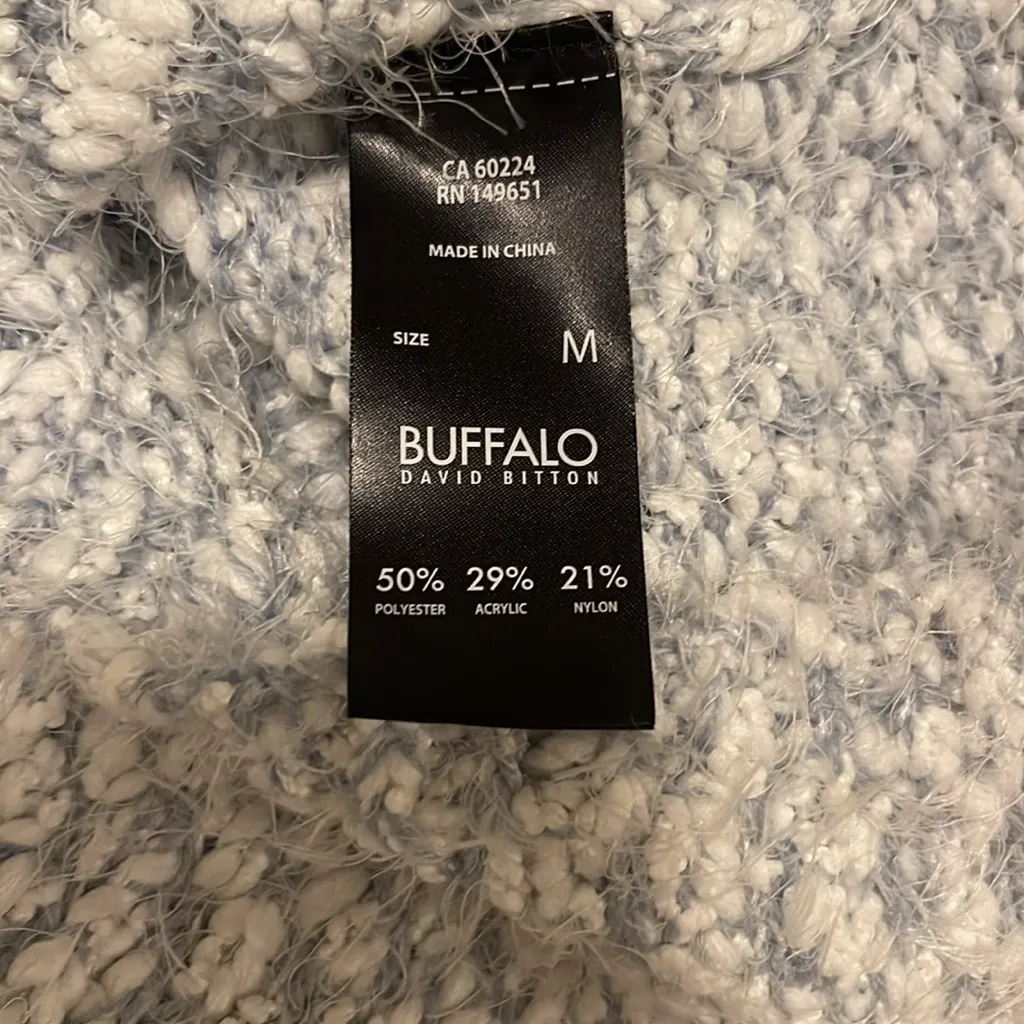 Buffalo David Bitton long sleeve blue and white sweater medium - Image 8