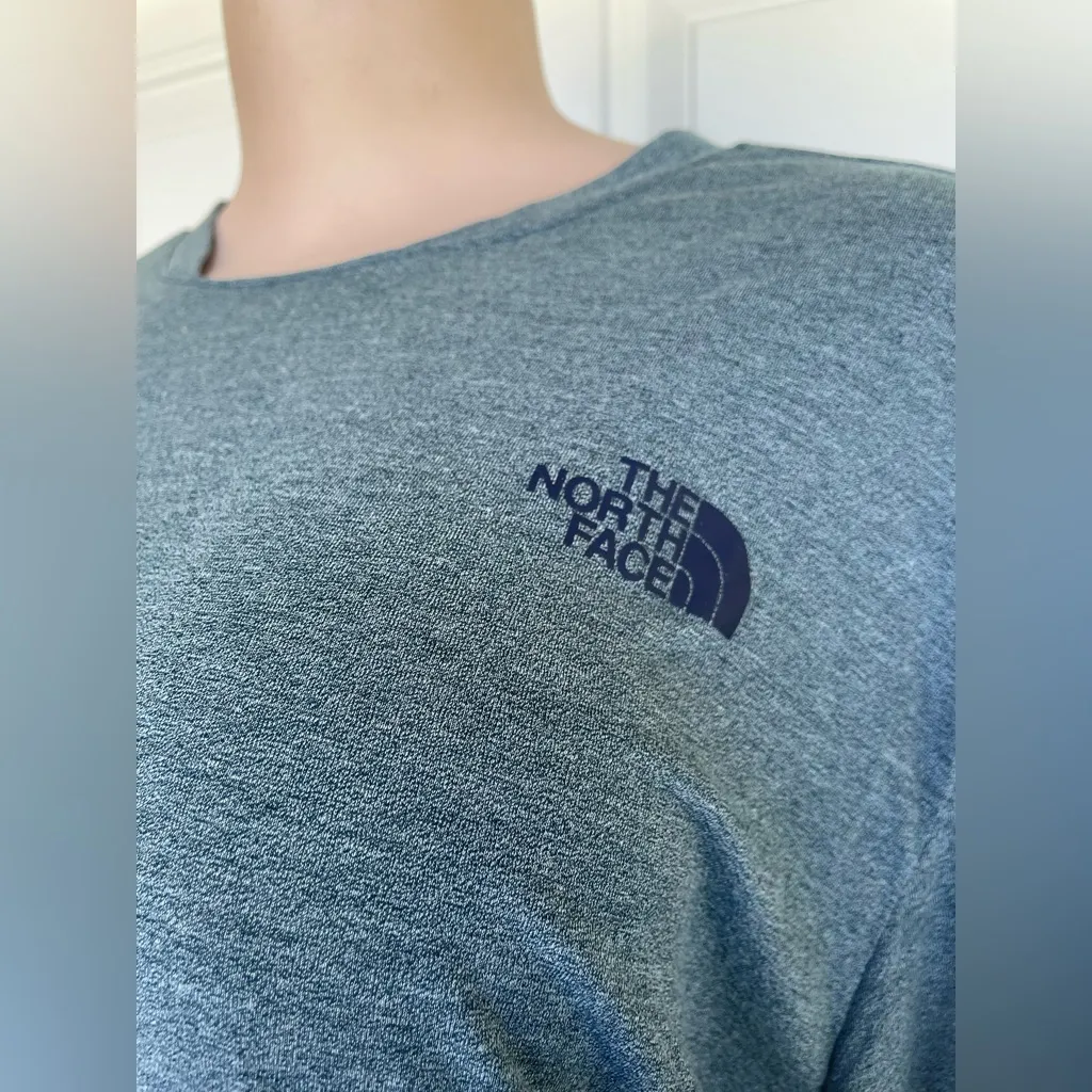 The North Face  Women's Blue Long Sleeve Top - Image 4