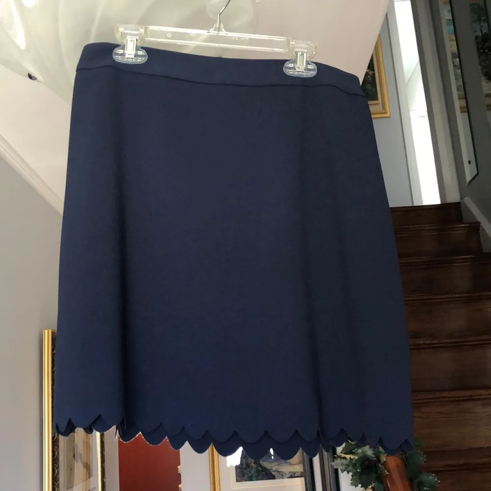 Pretty  Aline Mini Skirt Sz 2 - Image 2