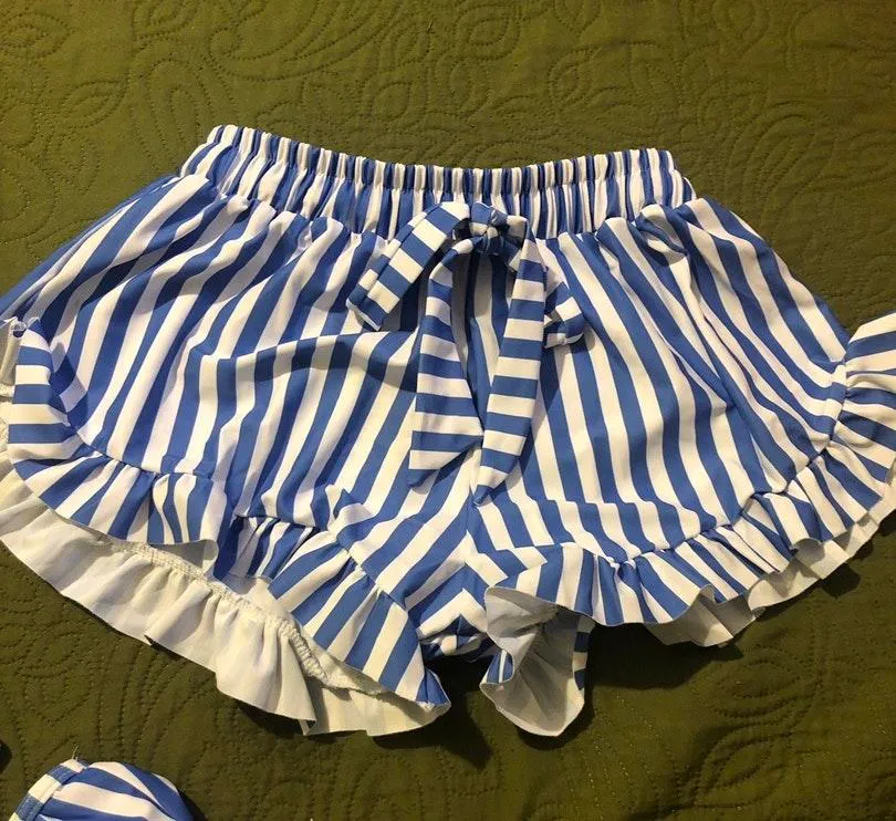 Bikini With Shorts - Image 2