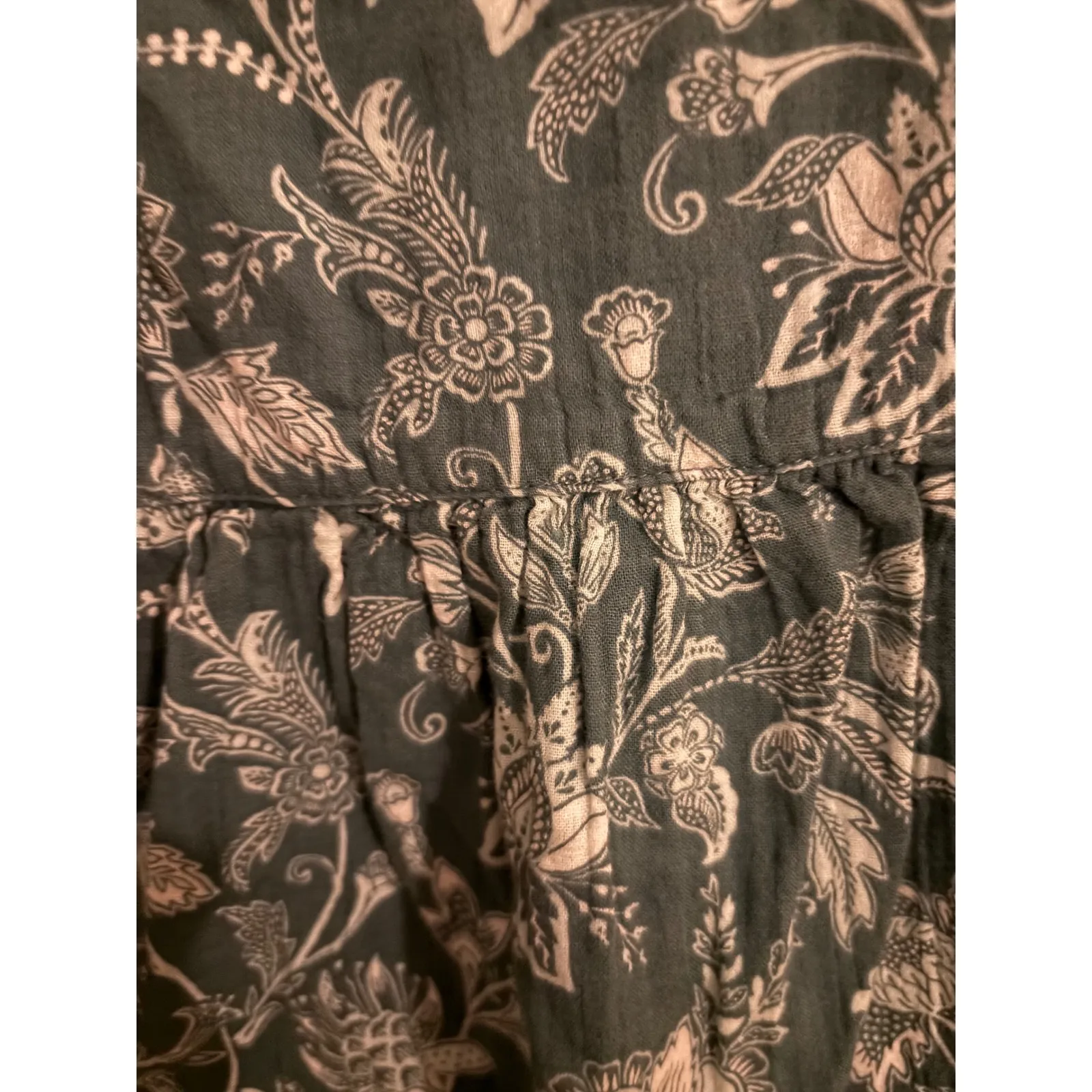 Wonderly Women's XL Blue Floral Print‎ Short Sleeve Button Up Blouse Top - Image 5