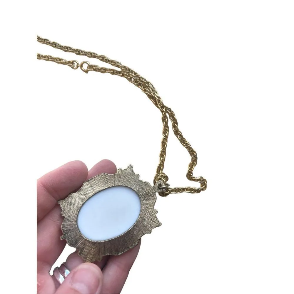 Washington Crossing the Delaware pendant Necklace Tan - Image 5