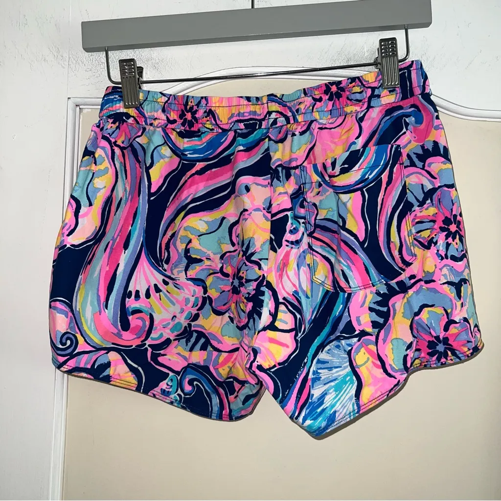 Lilly Pulitzer Luxletic Floral Workout Shorts Size: XS - Image 2
