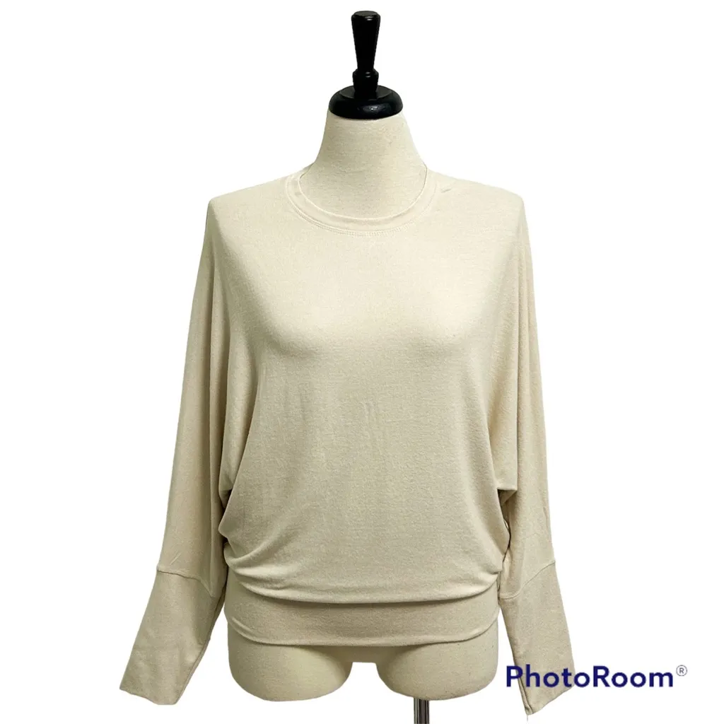 Mono B Natural Beige Dolman Sleeve Wide Cuff Soft Brush Knit Top NWT Large - Image 3
