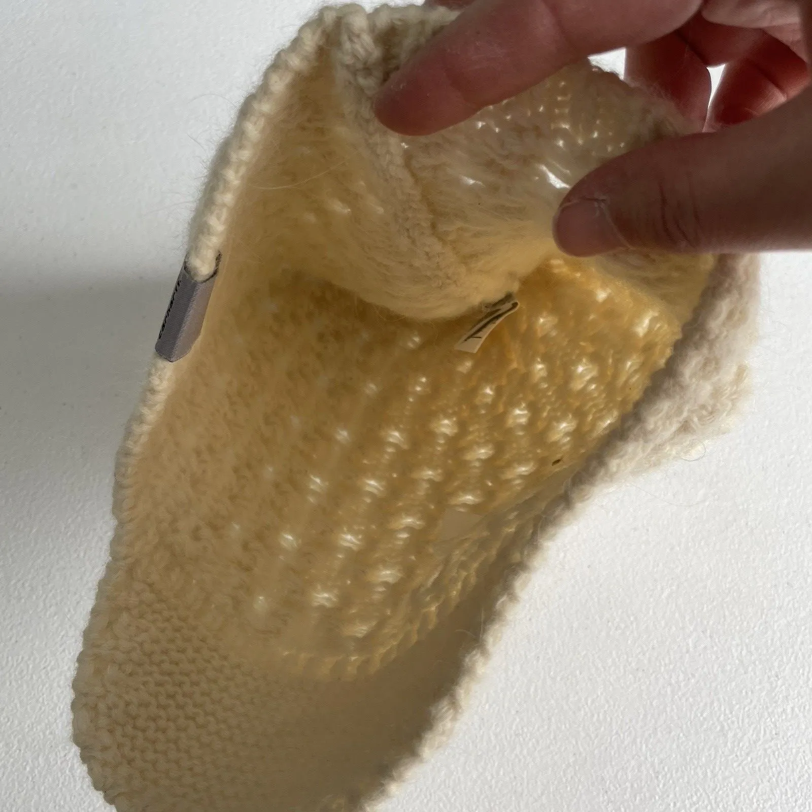 Carhartt For Women Winter Knit Cap White Cream New Holland Brewing Company NWT - Image 6