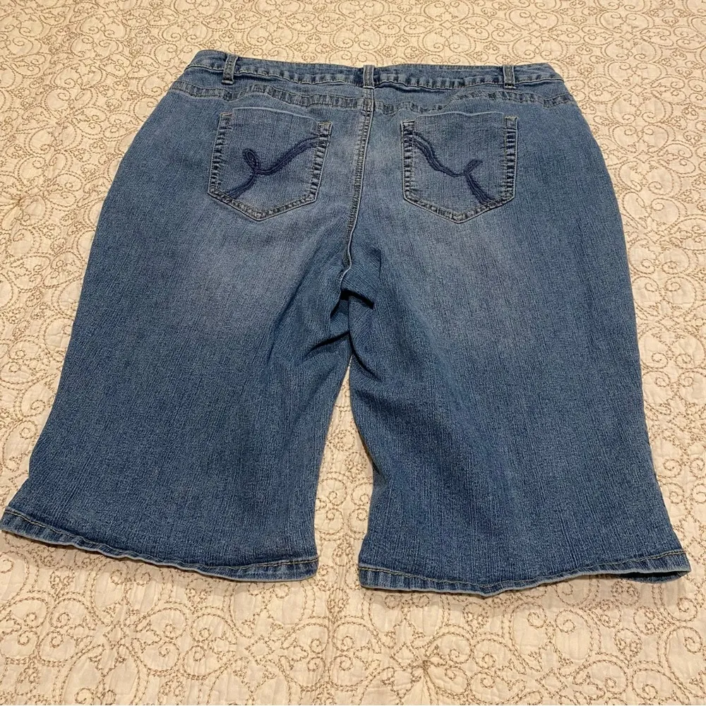 Fashion Bug  Women’s Long Shorts - Image 4