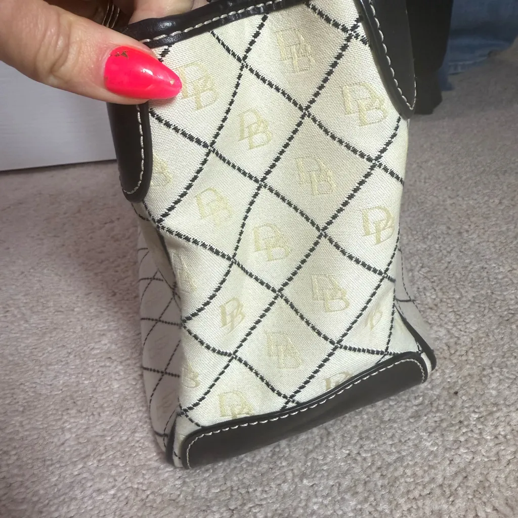 Dooney & Bourke  Black and Cream Logo Satchel with blue duck bag charm - Image 15