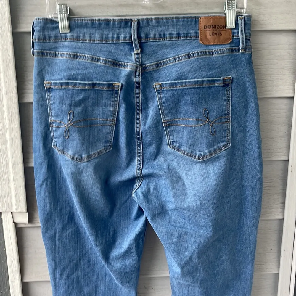 Denizen from Levi's Denizen Levis high rise skinny jeans - Image 4