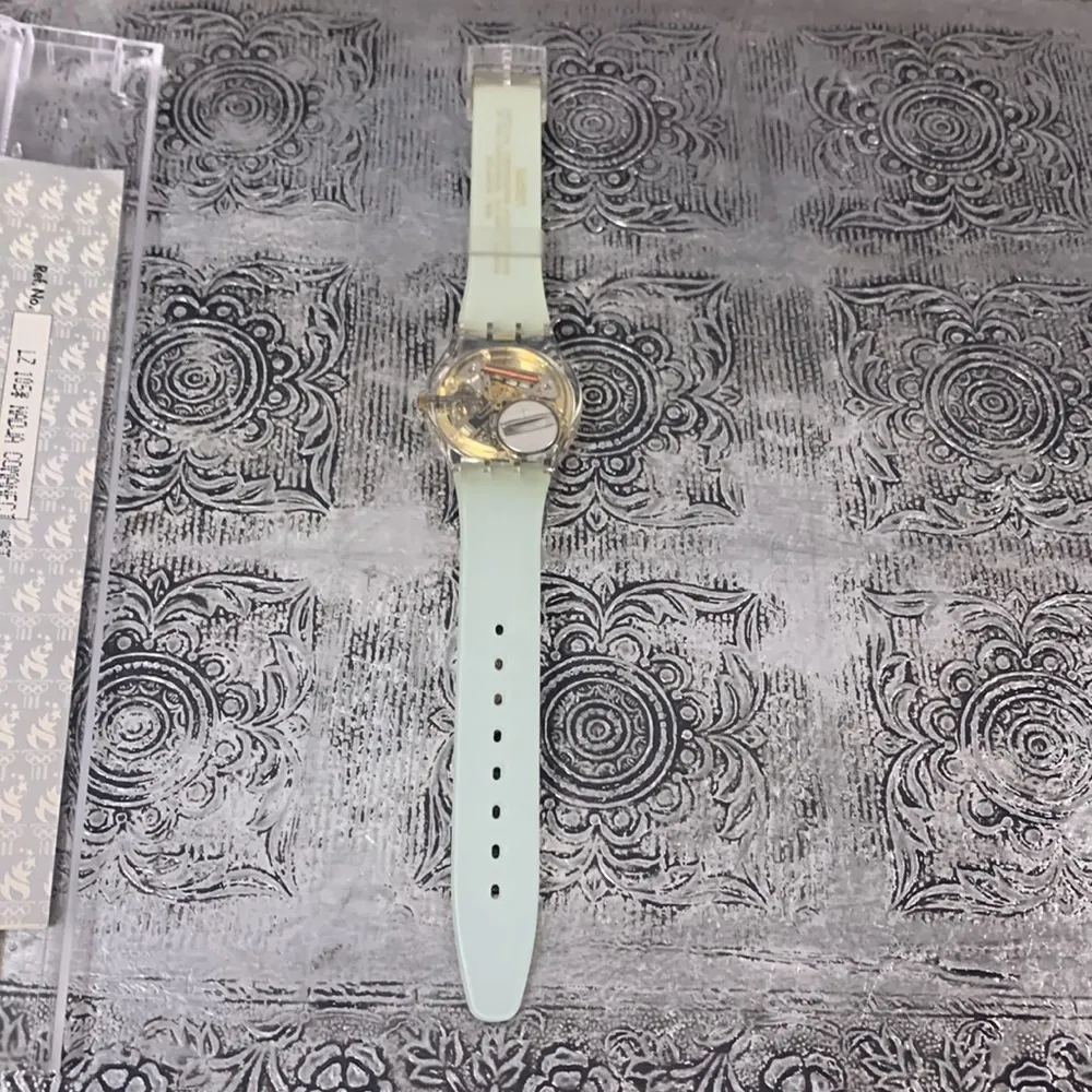 Swatch Watch 1996 Atlanta Olympics Green & Gold Watch in Case with Paperwork - Image 6