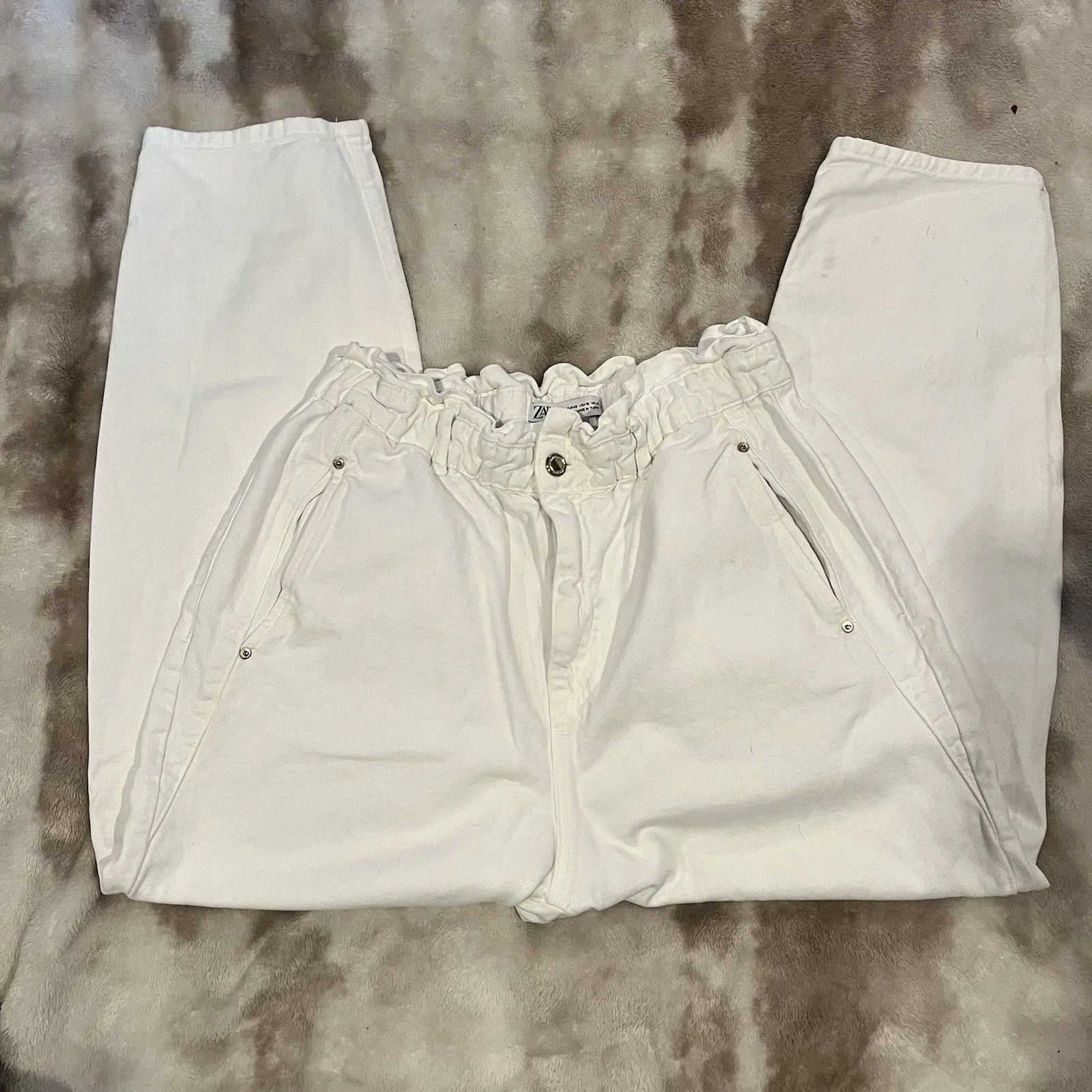 Zara Women's Size 10 White Baggy Fit Paperbag Ankle Jeans See Pics For Wear - Image 2