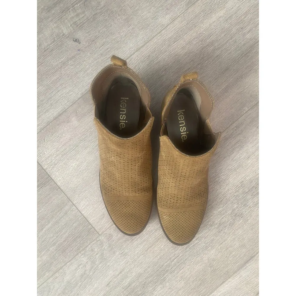 Kensie Brown Suede Ankle‎ Bootie Size 7 - Image 4