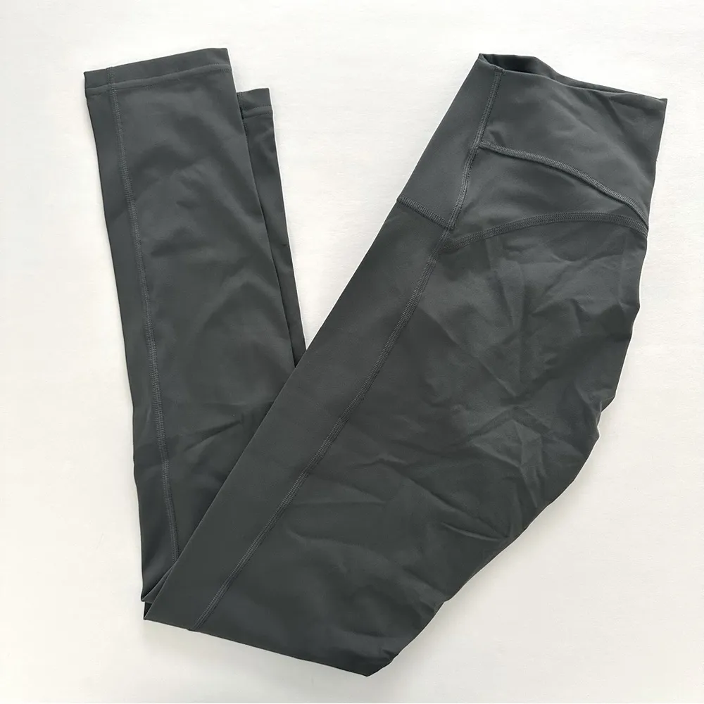 Gymshark S/M Legacy Regular Leggings & Legacy Sports Bra Set - Image 8