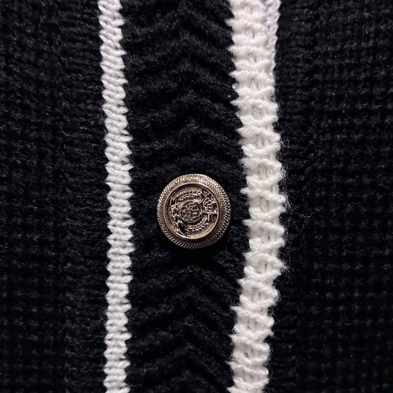 Hackesch Cardigan Button Up Long Sleeve Knit Sweater Black White Womens Size See Measurements - Image 7