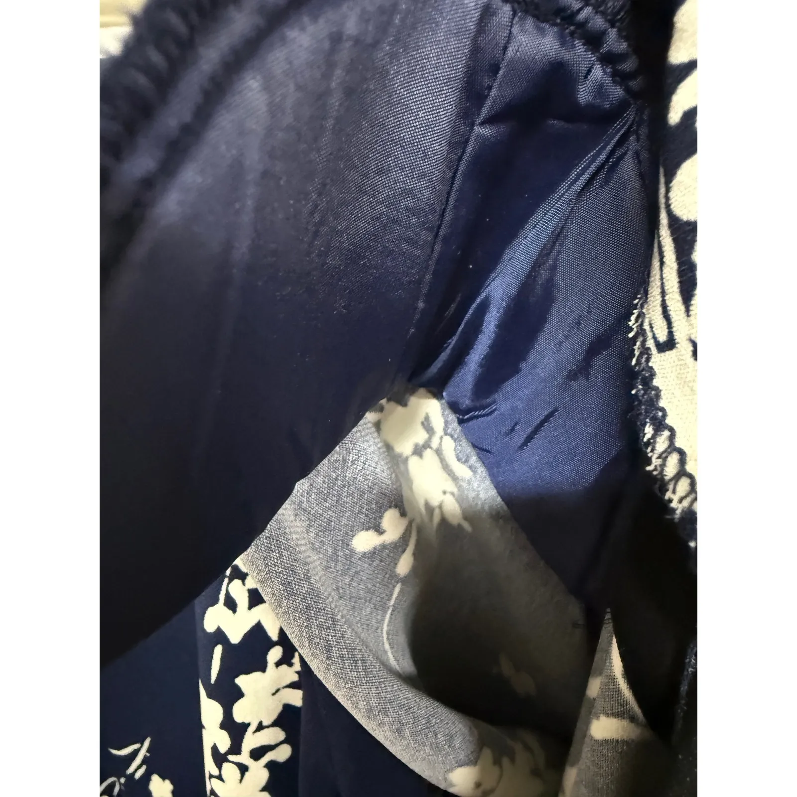 Karin Stevens Navy and White Vintage Floral 2 Piece Dress Top and Skirt Size 16 - Image 6