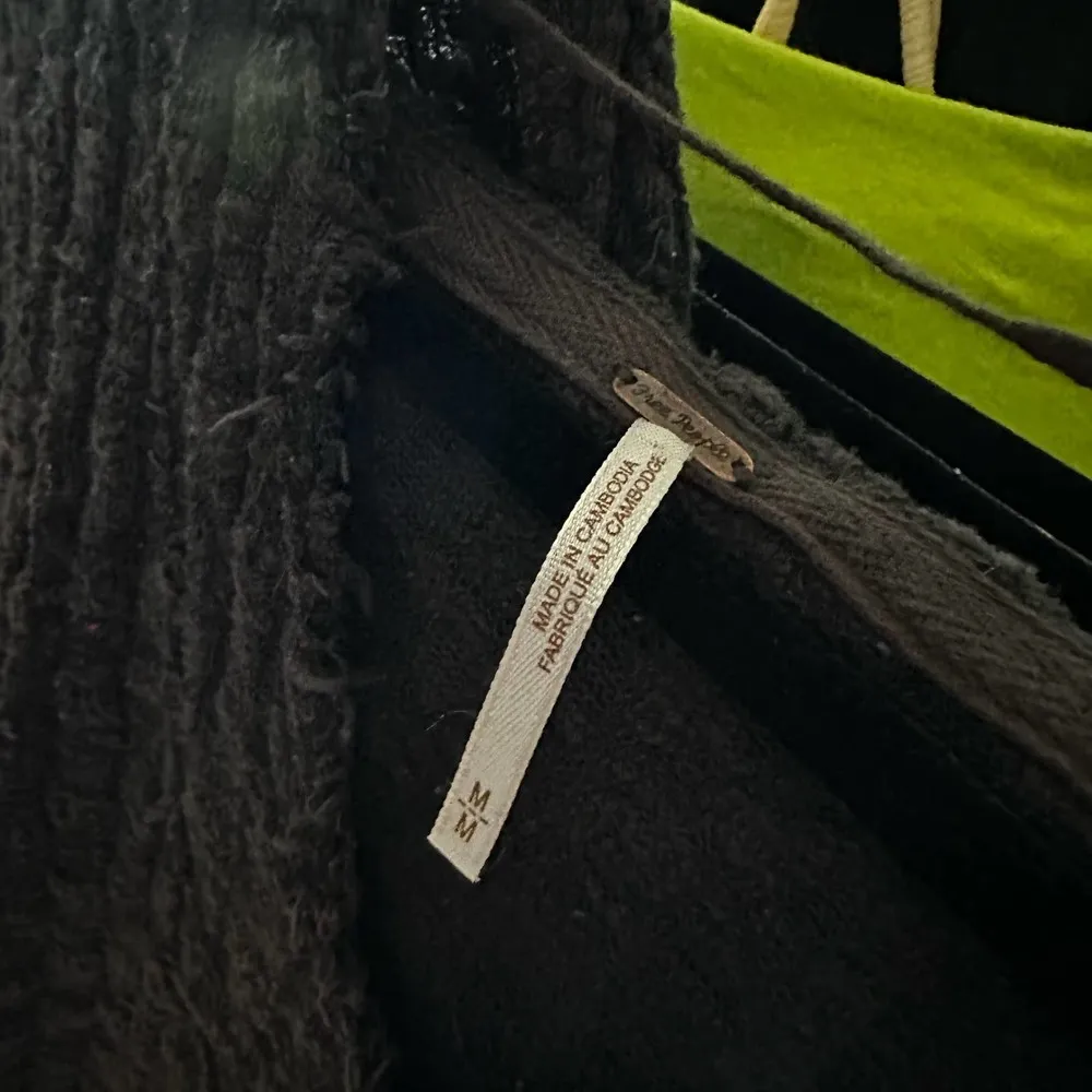 Free People Cropped Bell Sleeve Textured Knit Hooded  Sweater Gray Size Medium - Image 3