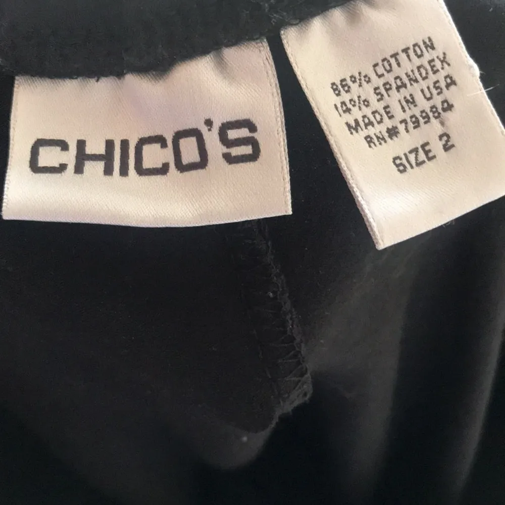 Chico's Black Buttoned Ankle Cotton Blend Black Leggings Size 2 (Medium) - Image 6