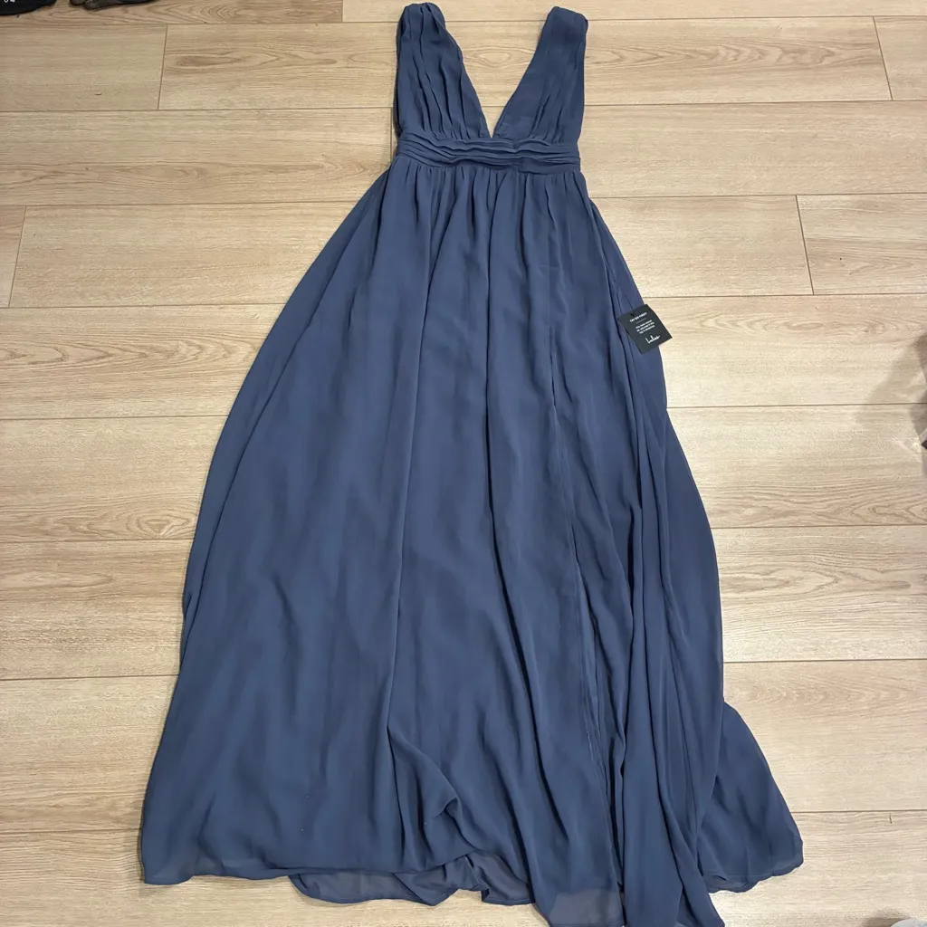 NWT Lulus Women’s Heavenly Hues Denim Blue Deep V-neck Maxi Dress Size XS - Image 2