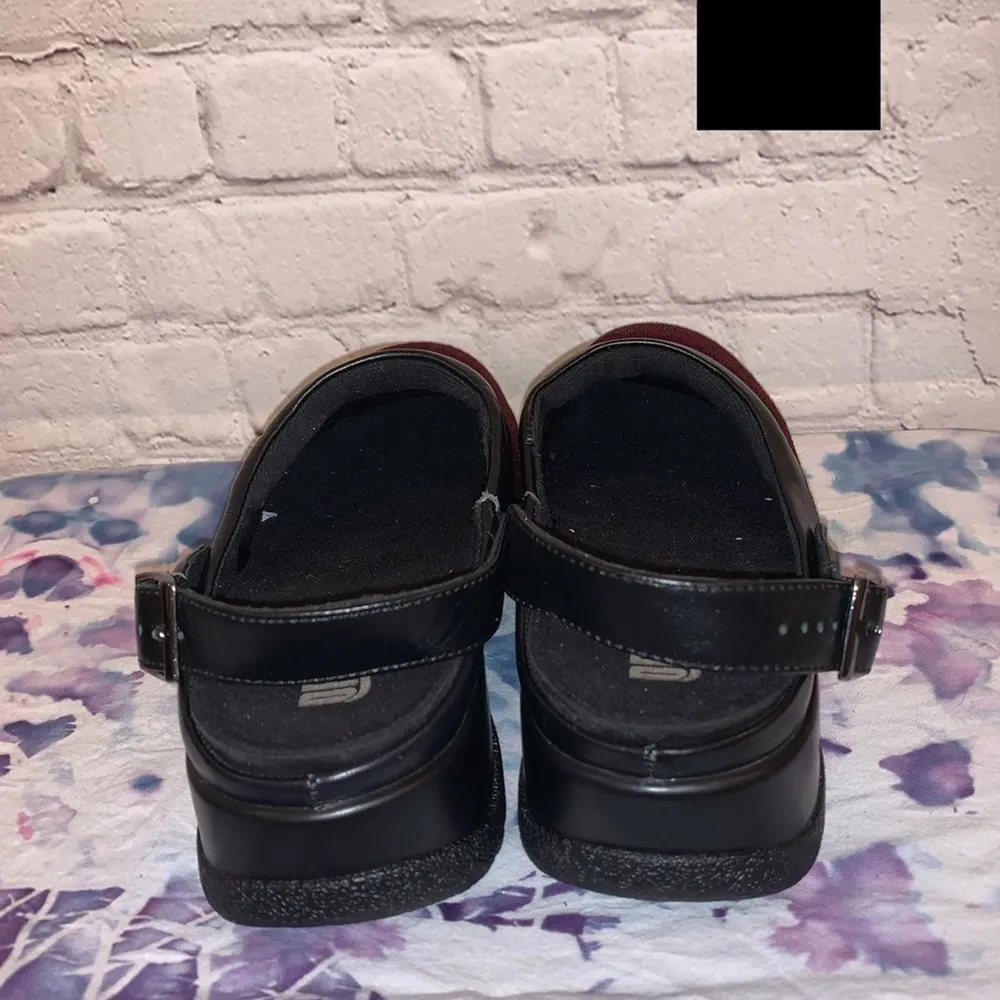 NWOT Drew Savannah Mule Clog Slingback Burgundy - Image 4