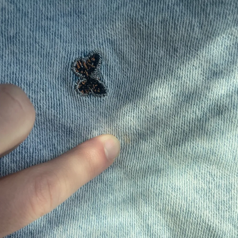 Material Girl Distressed Skinny butterfly jeans - Image 2