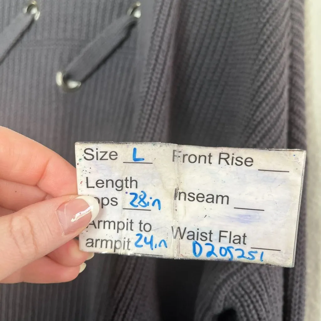 Peyton Jensen Evereve Gray chunky Knit Cardigan Sweater size Large - Image 10