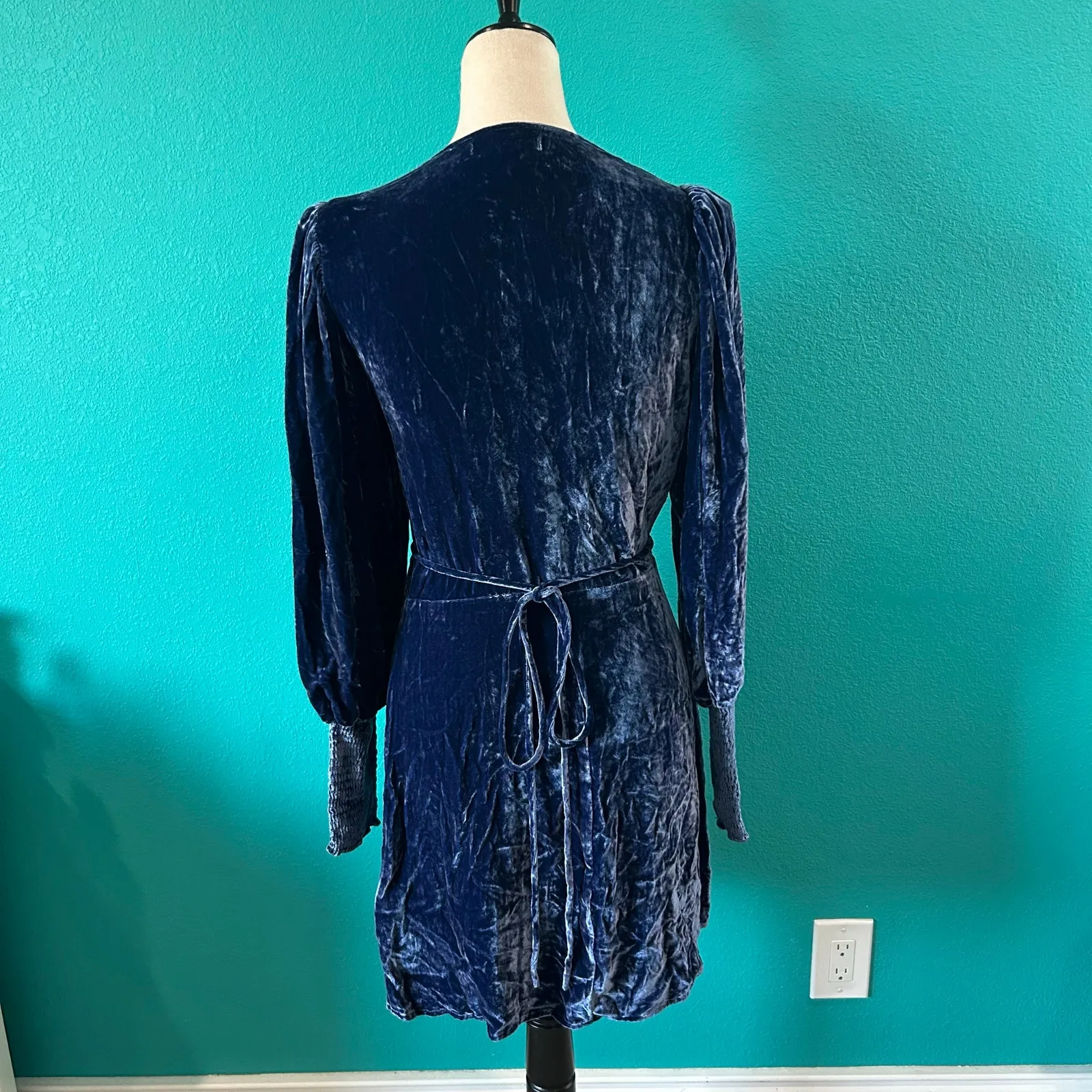 Reformation Blue Velvet Boheme Mini Wrap Dress Soft Luxury Party Womens Size S - Image 4