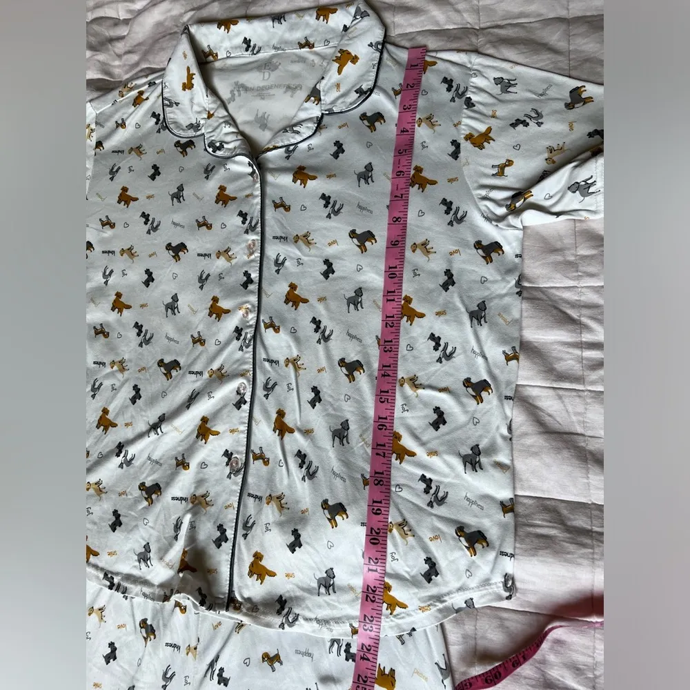 Ellen DeGeneres Laugh Love Smile Dog Print Cozy Light & Airy Pajama Set - Image 6