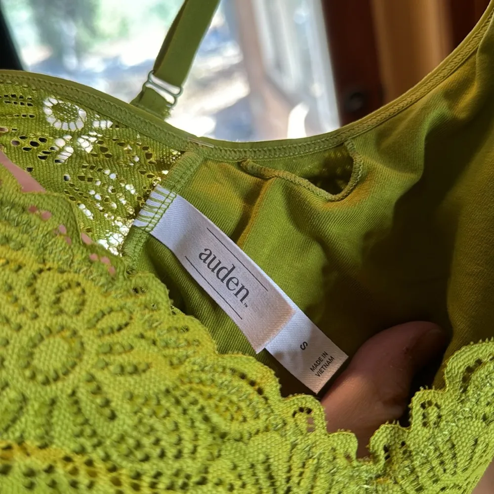 NWT Auden Lightly Lined Lace Cross back Bralette Olive Size Small Green - Image 8