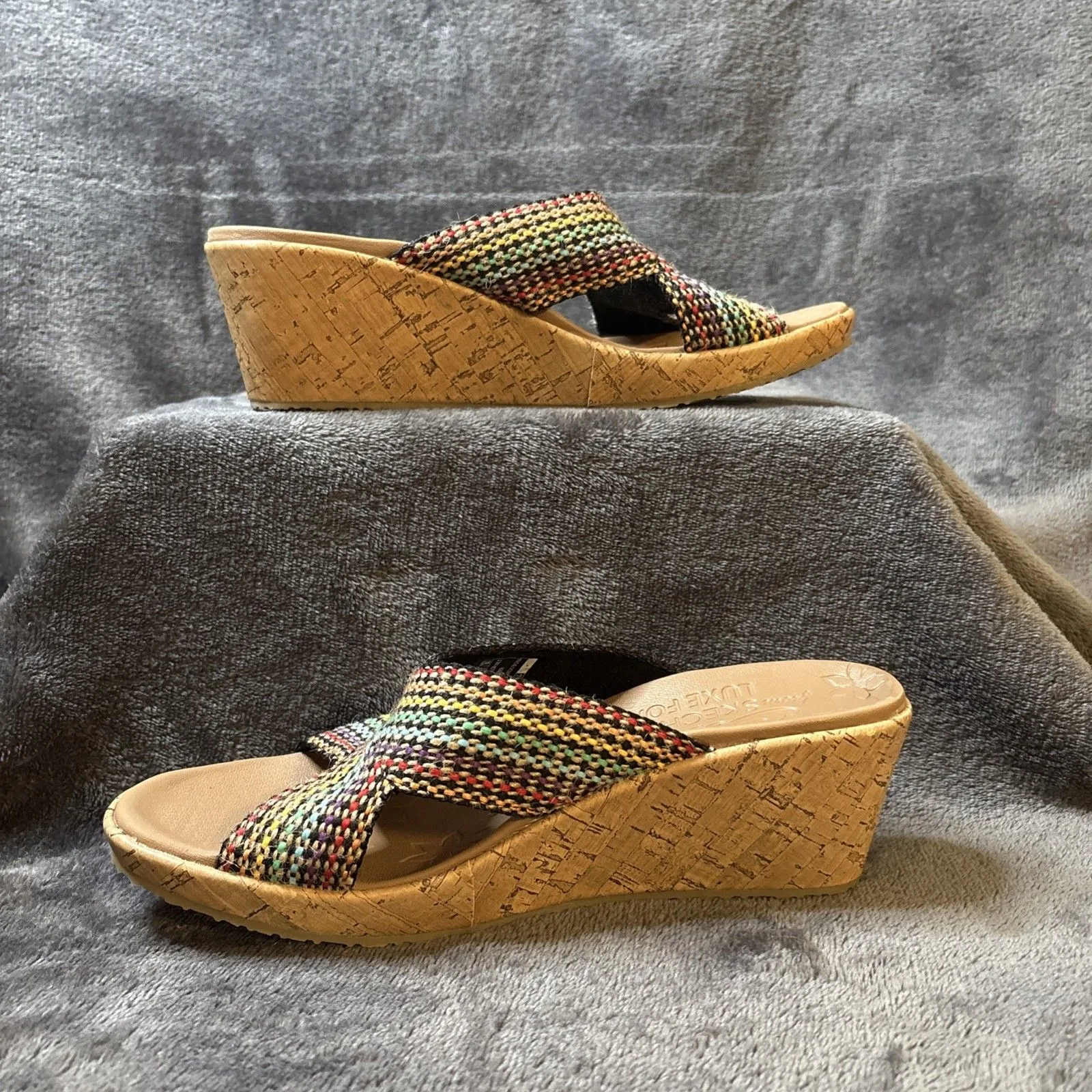 SKETCHERS Beverlee Womens Size 10 Wedge Cross Strap Sandals Shoes Rainbow - Image 5