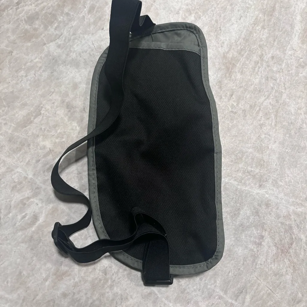 Women's grey Fanny Bag Belt Bag Green - Image 3