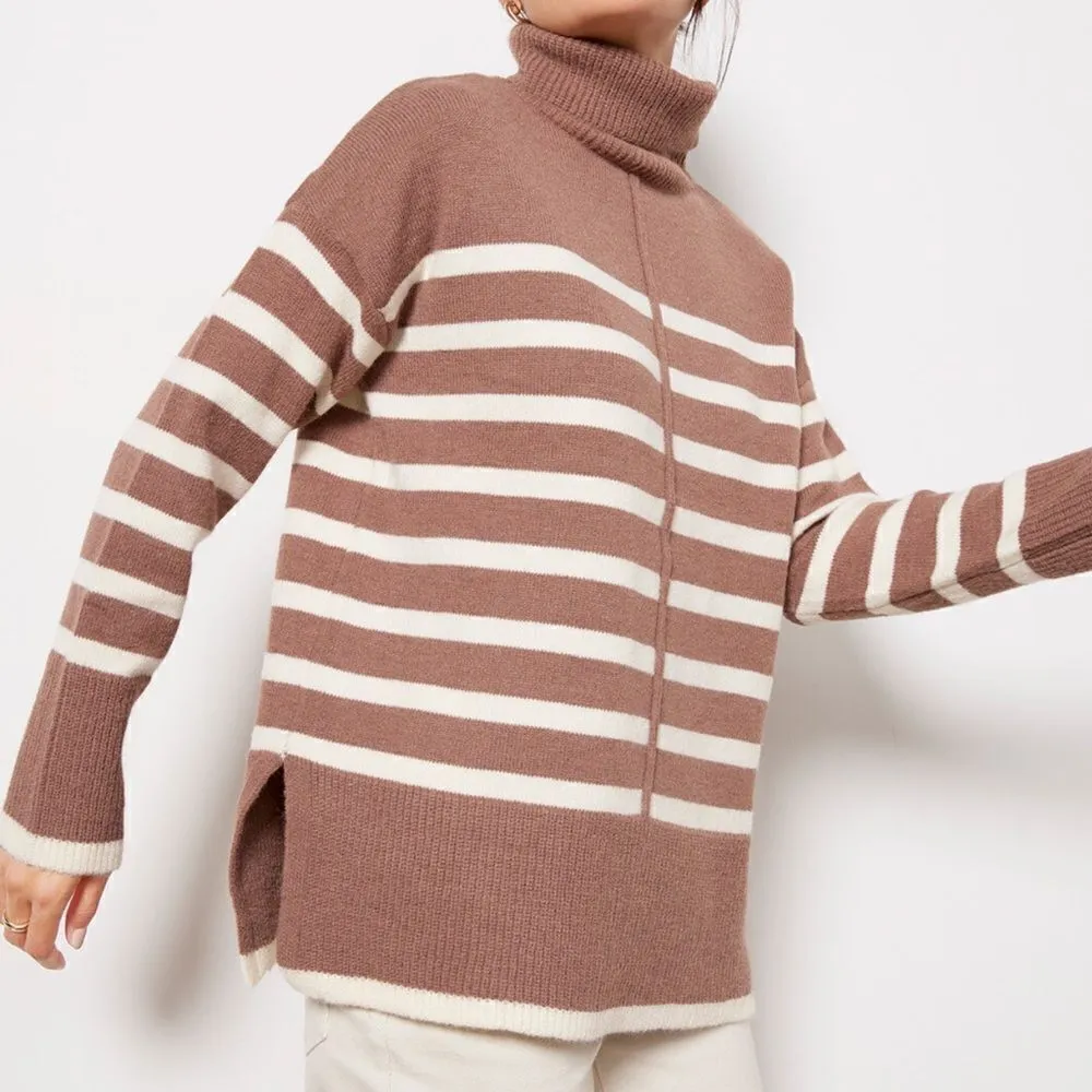 Line & Dot Stripe Pullover Tan & Cream Turtleneck Sweater(Size Medium) - Image 4
