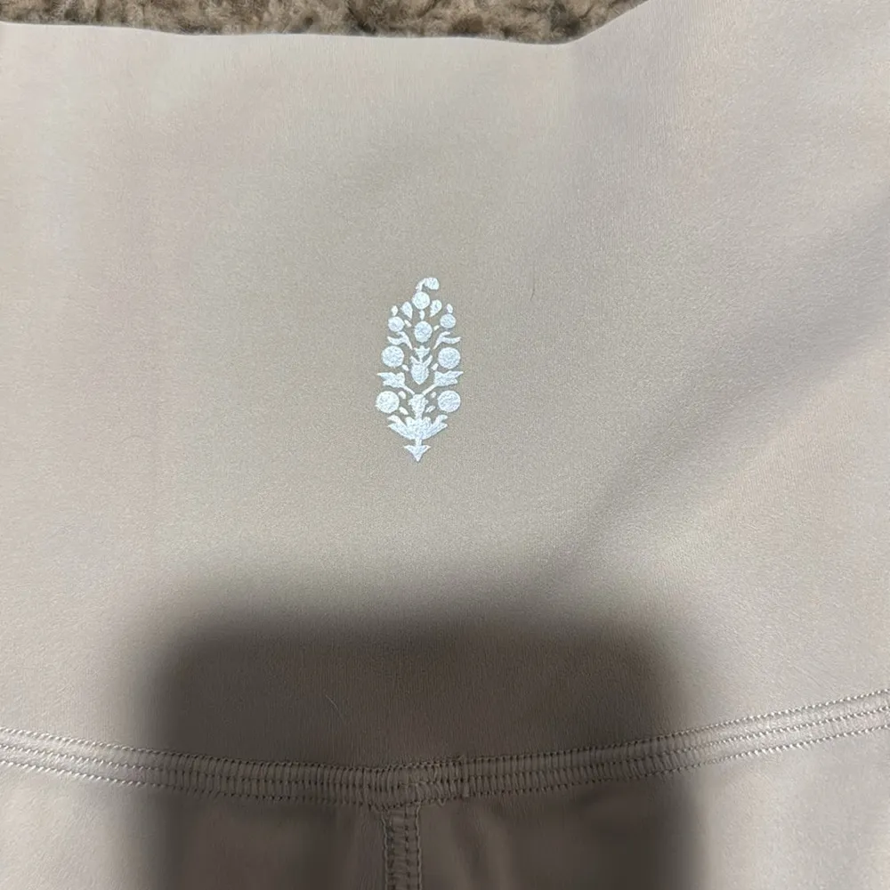 Free people spandex/bike shorts - Image 3