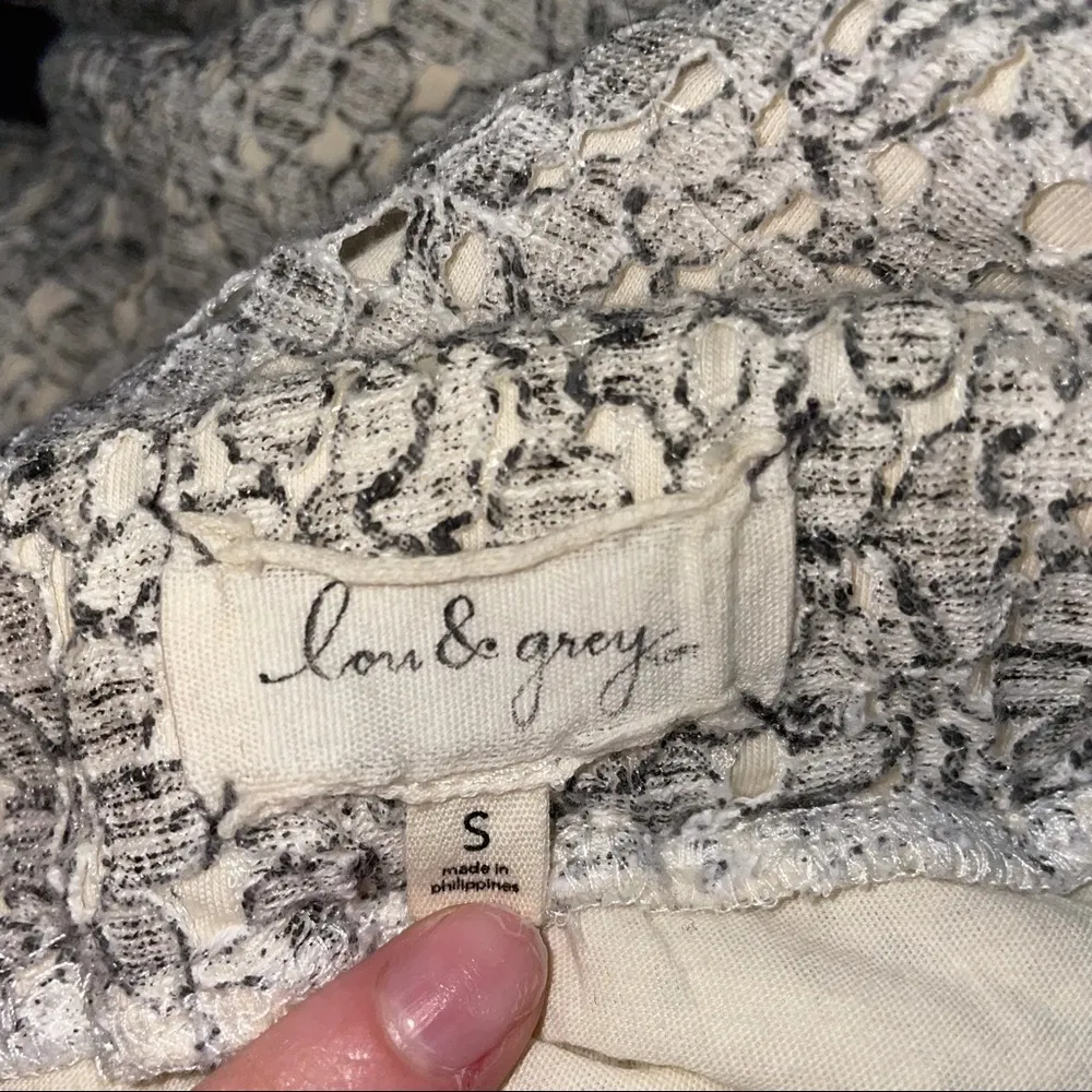 Lou & grey  Lace Overlay Drawstring Mini Skirt - Image 4