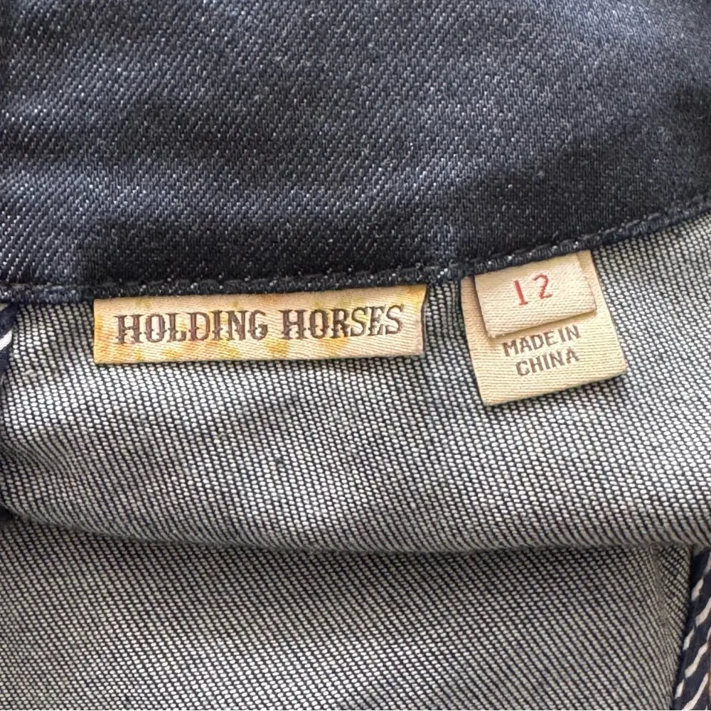 Holding Horses Anthropologie Denim  
Bow Waist Sleeveless Blue Dress Size 12 - Image 12