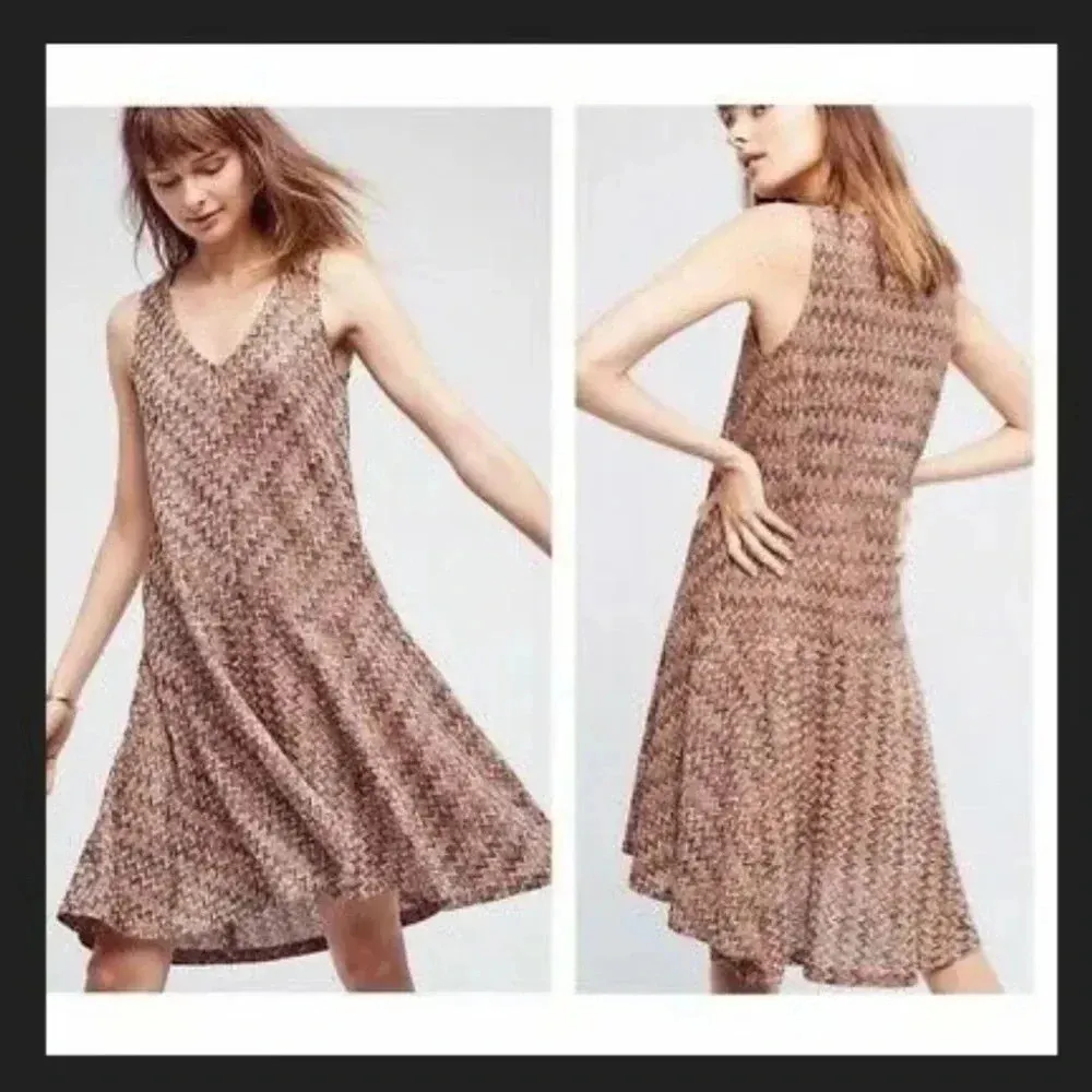 Anthropologie Maeve Chevron Knit Sleeveless V Neck Dress Neutral Flounce Sz S - Image 2