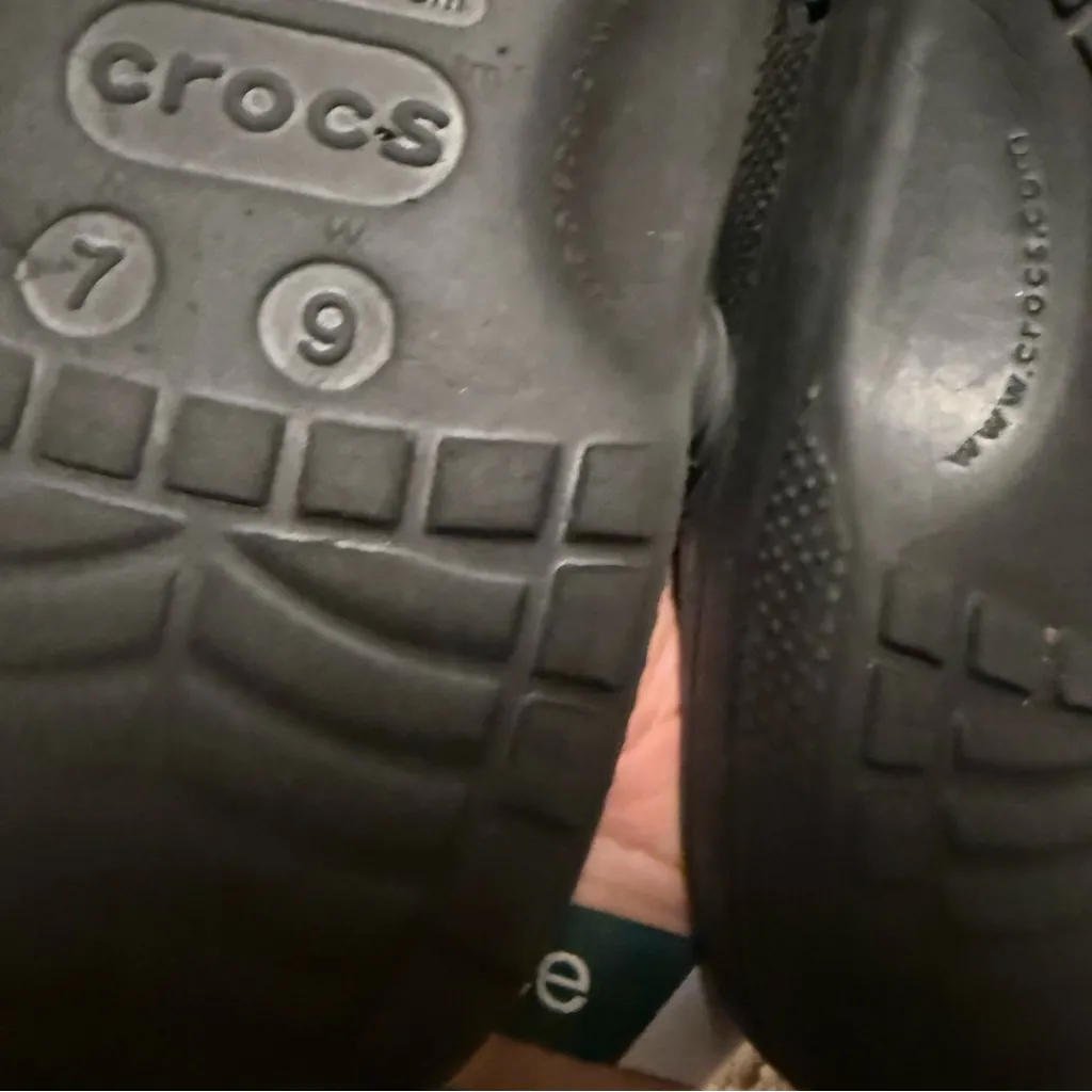 Crocs Classic Black Clog- Women’s Size 9, Men’s Size 7 - Image 9