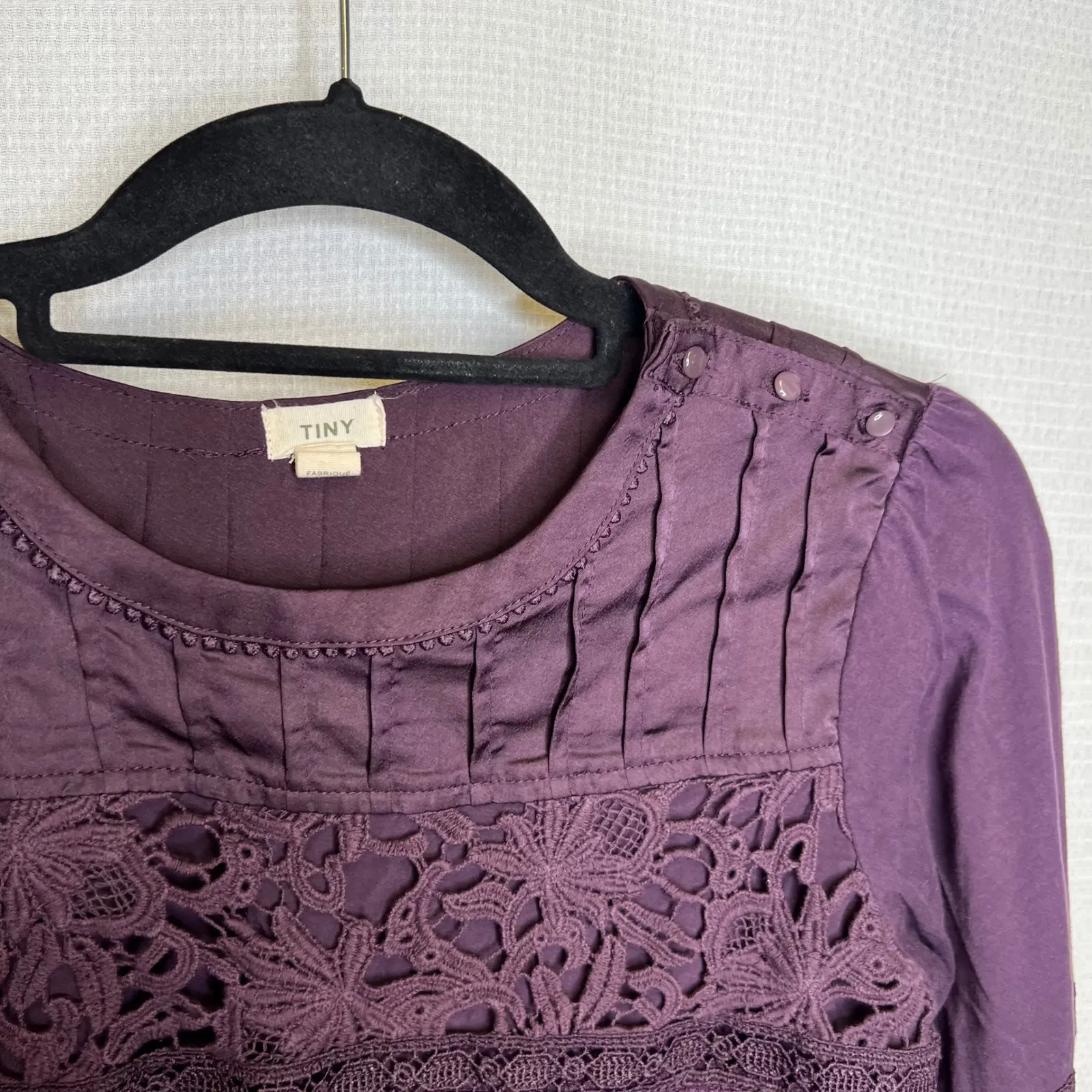 Tiny by Anthropologie Voilet Purple Lace Applique Long Sleeve‎ Top Womens Size M Size M - Image 4