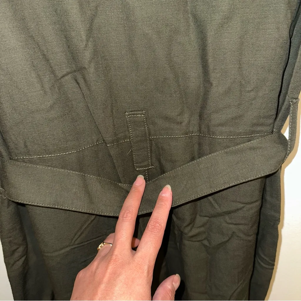 Lucky Brand cargo Forest Green Women's Collared Button up Tie Waist Jumpsuit Med - Image 5