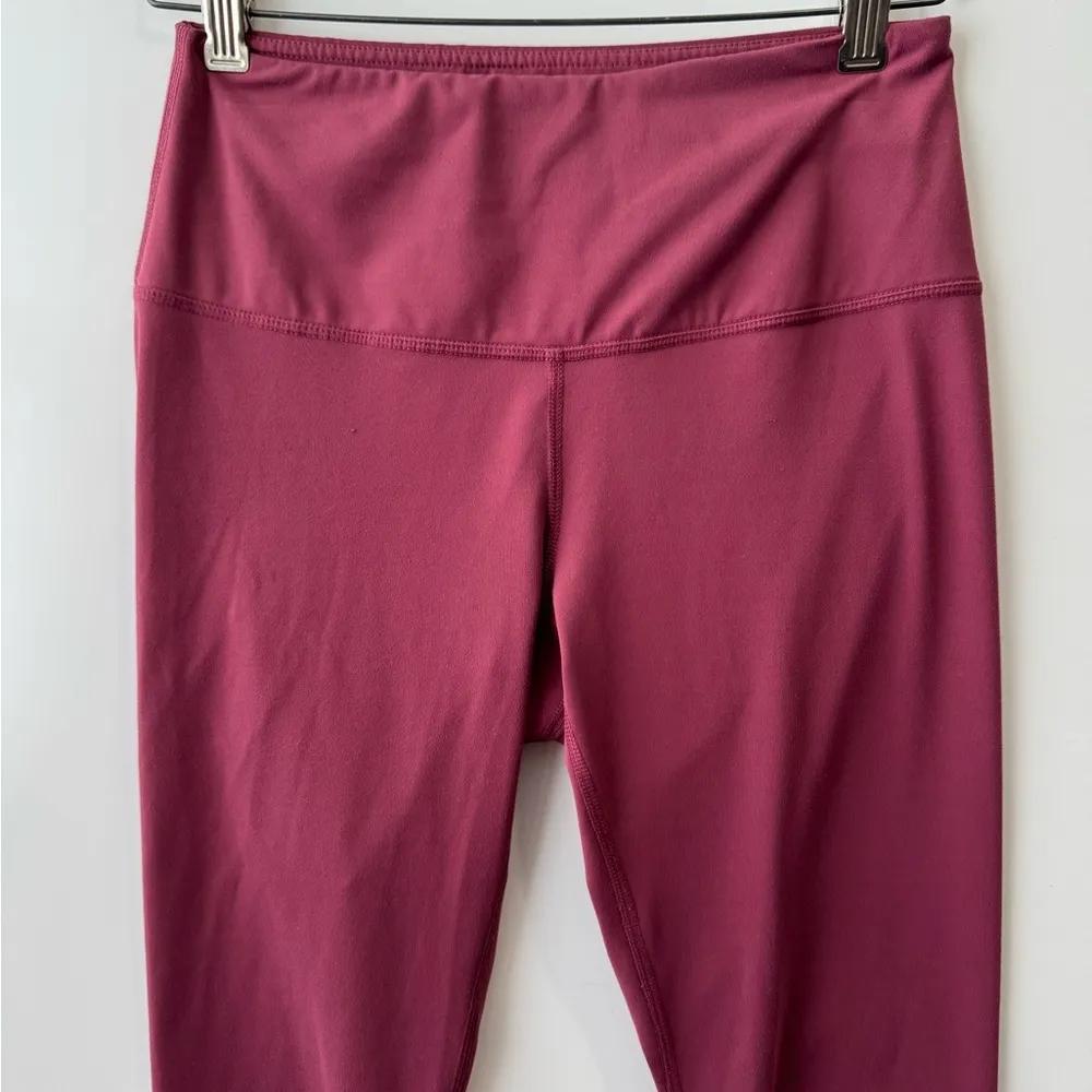 Yogalicious Burgundy Lux High Waist Capri Leggings‎ size Medium - Image 3
