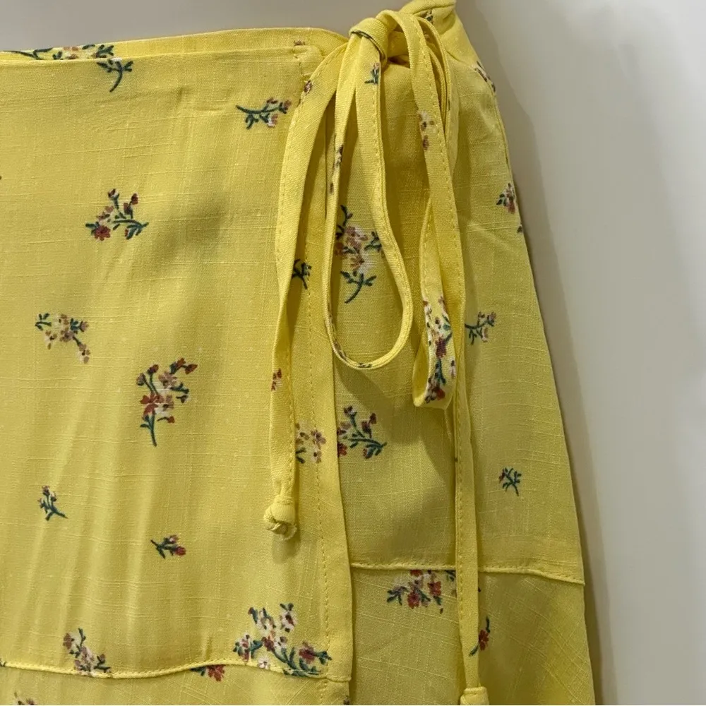 Ten Sixty Sherman Mini Skirt Floral Print Wrap Butter Yellow Size Medium Spring - Image 4