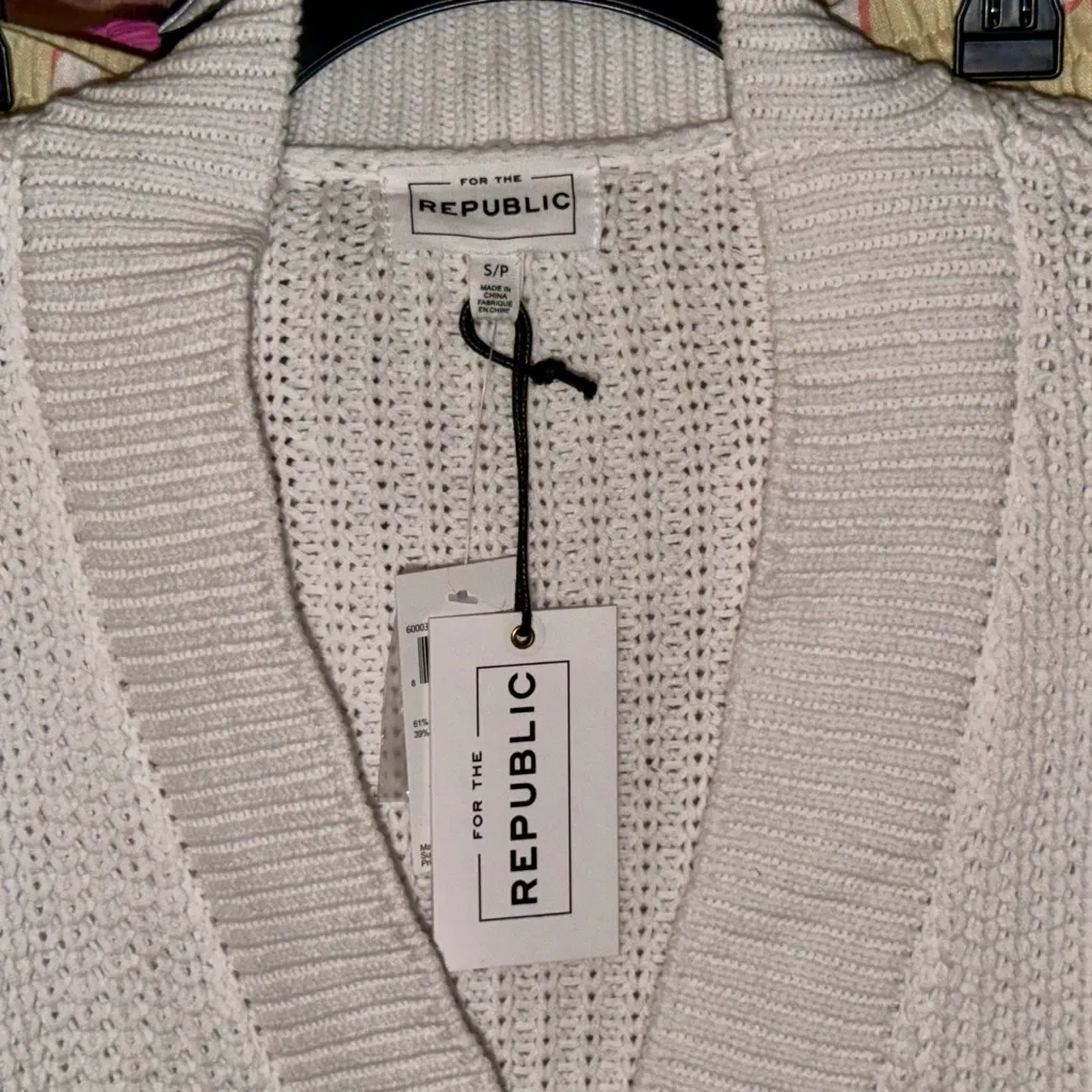 For The Republic Off-White Button-Up Knit Cardigan V-Neck Long Sleeve Sz S NWT - Image 8