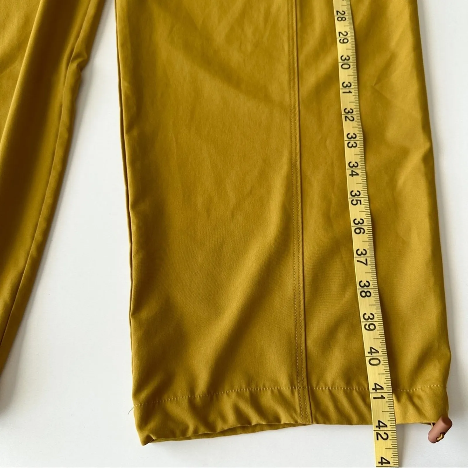 Fabletics Eleanor Cargo Track Pant Warm Olive - Image 12