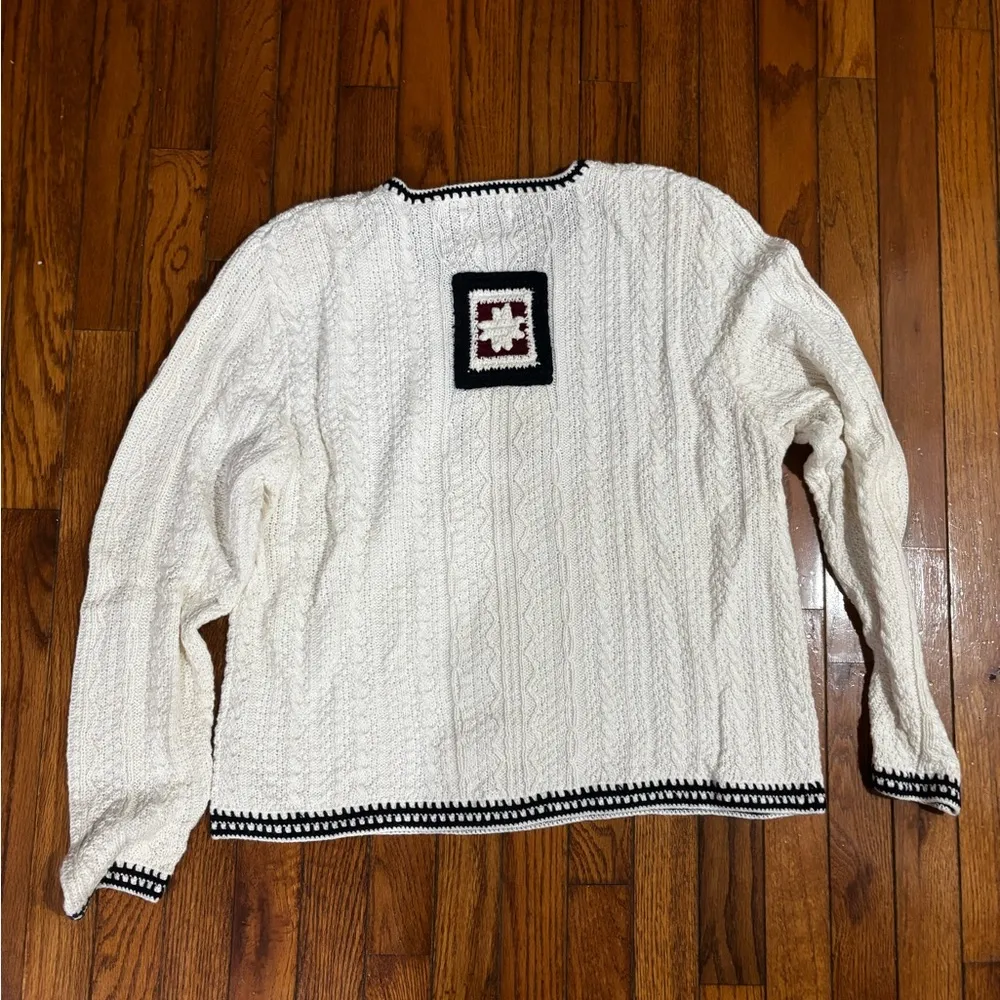 Christopher & Banks  white cable knit sweater with patriotic patch, size Large​ - Image 4