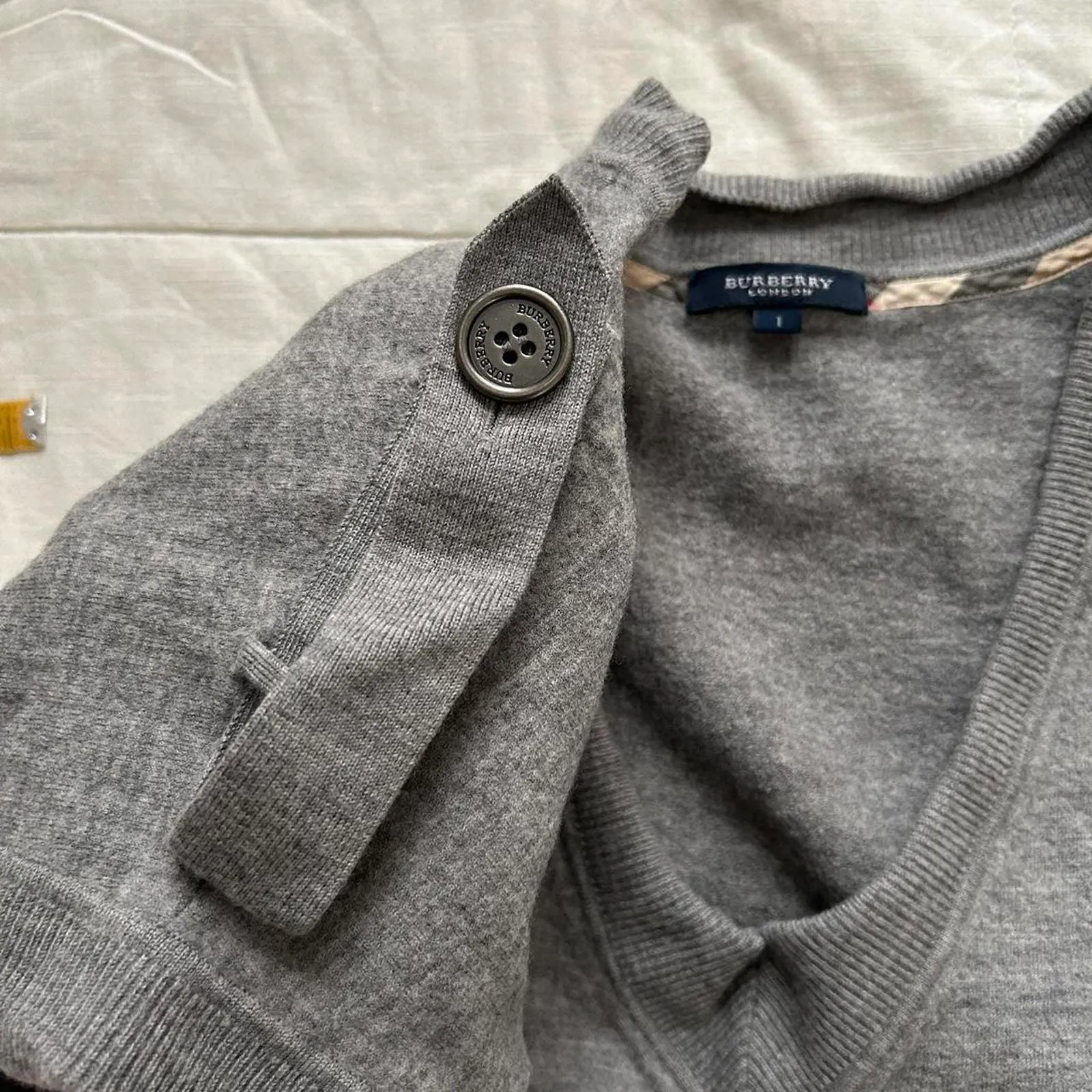 Grey Burberry V-neck boxy sweater vest top with shoulder epaulette details - Image 6