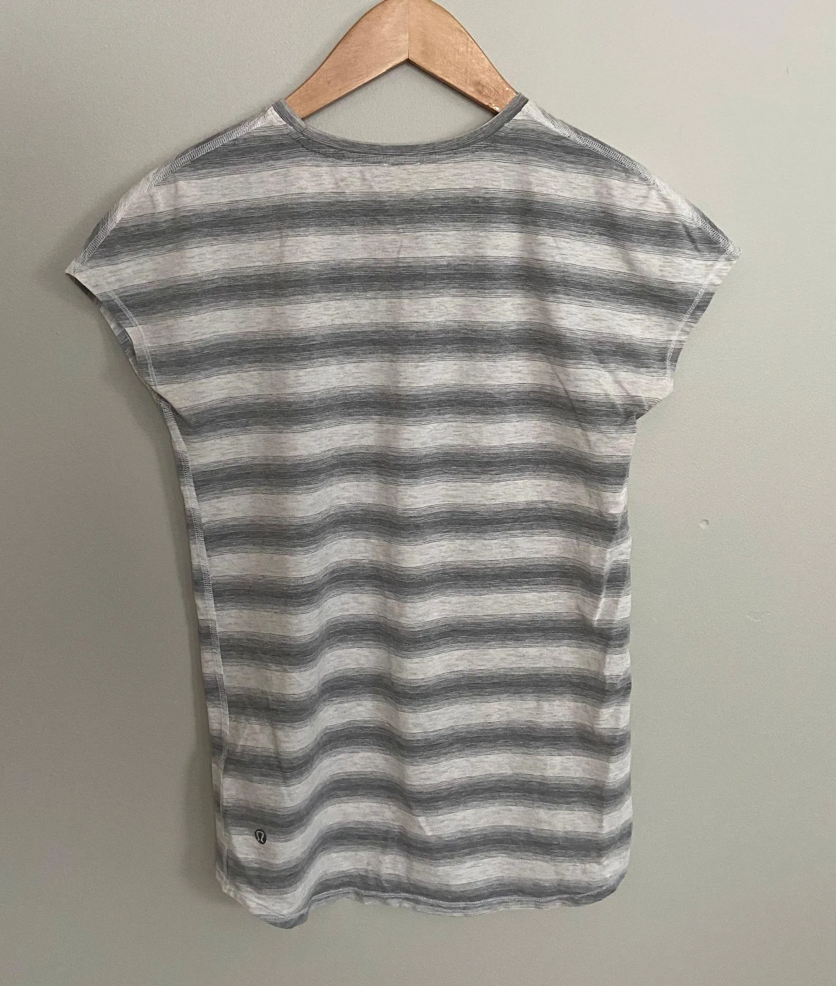 Lululemon Find Your Zen Short Sleeve - Image 5