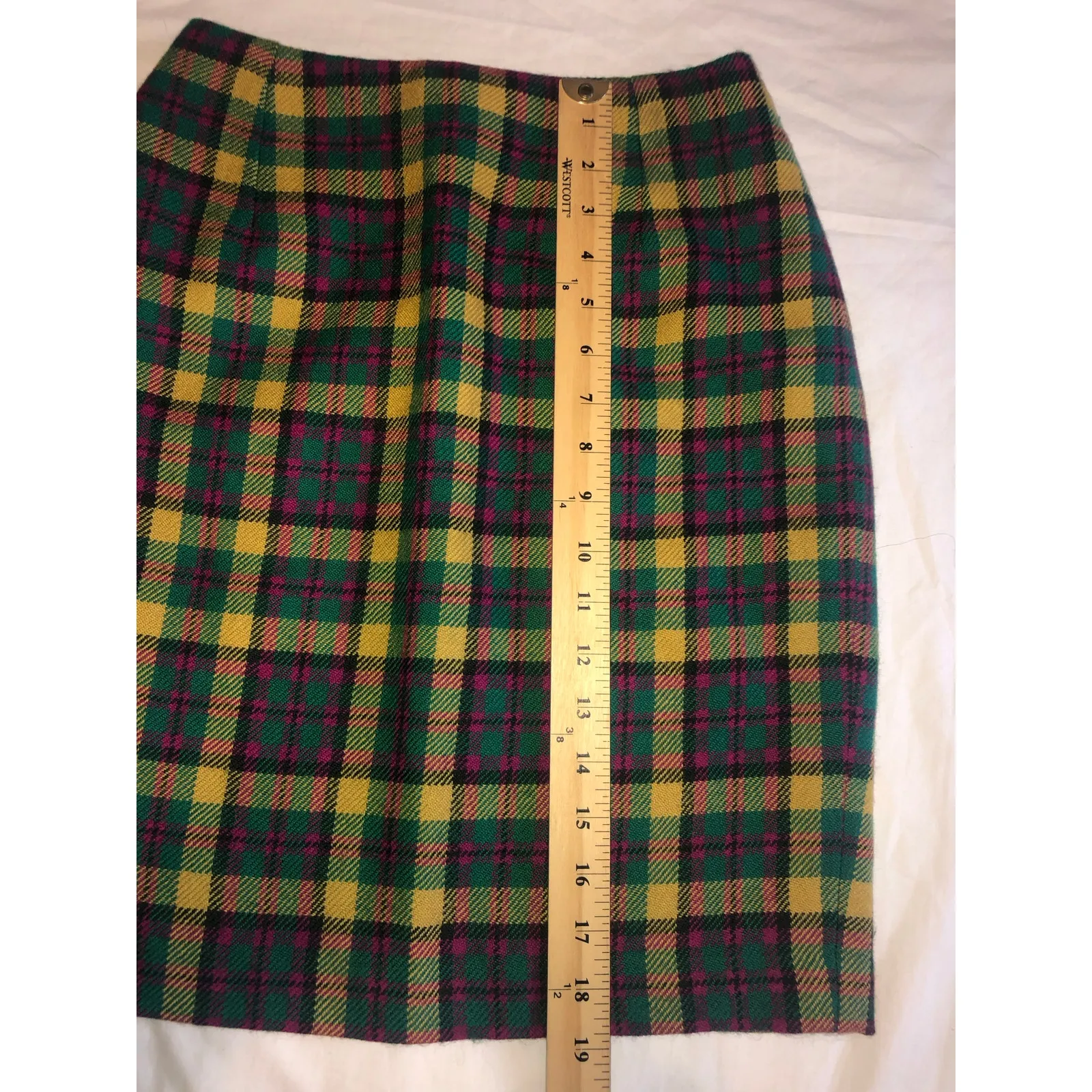 Plaid Wool Skirt Size XS Pencil Vintage Schoolgirl Twee Preppy Green Red Gold - Image 6