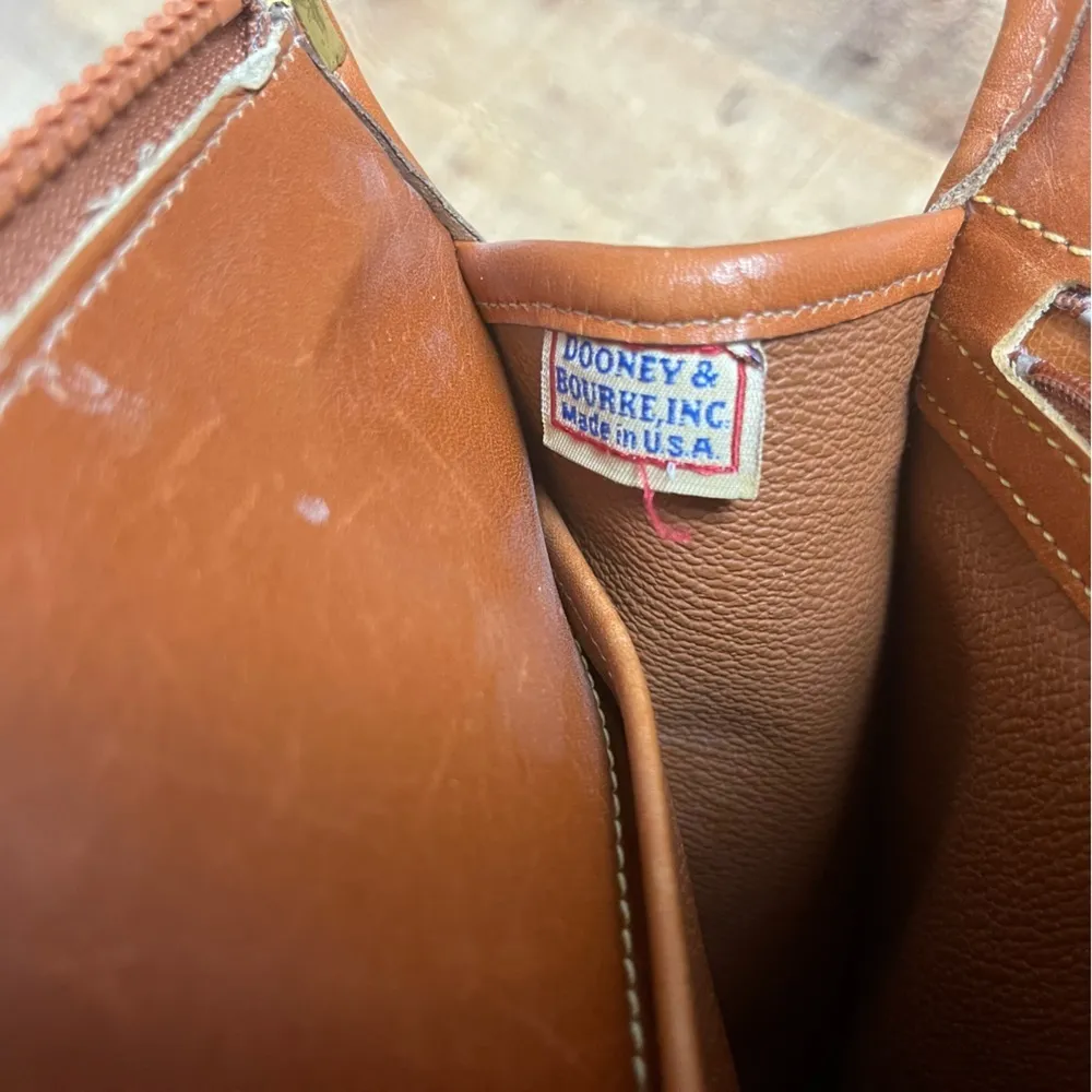 Vintage Dooney & Bourke Pebbled Leather Top Handle Satchel Purse Classic - Image 8