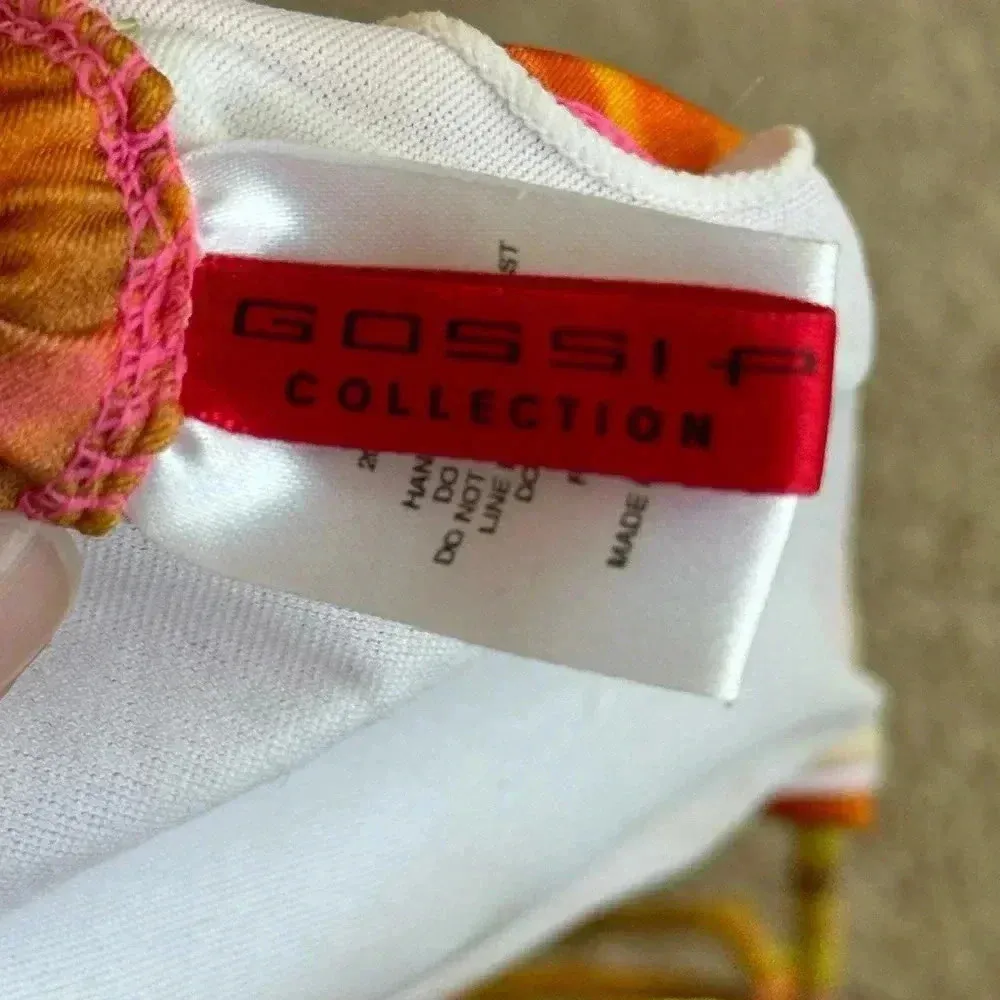 Gossip collection size large swim top - Image 3