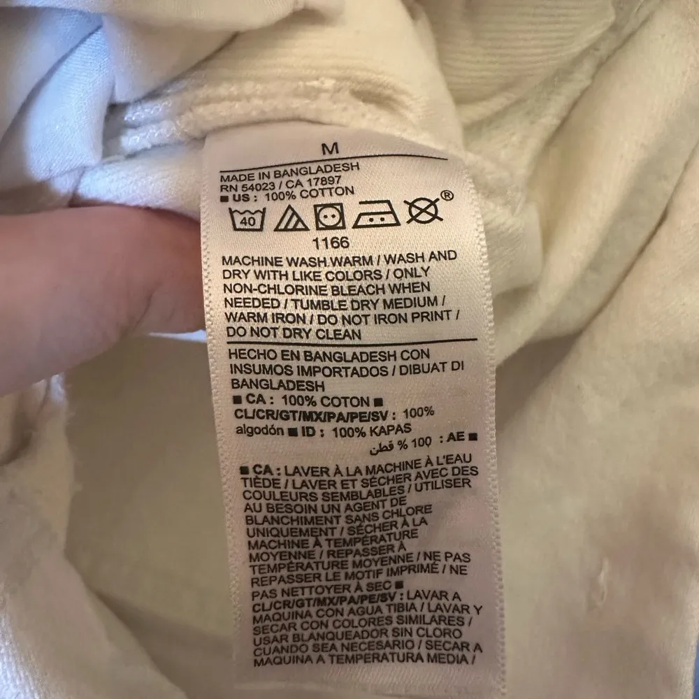 Women’s old navy denim shortalls size medium white - Image 4