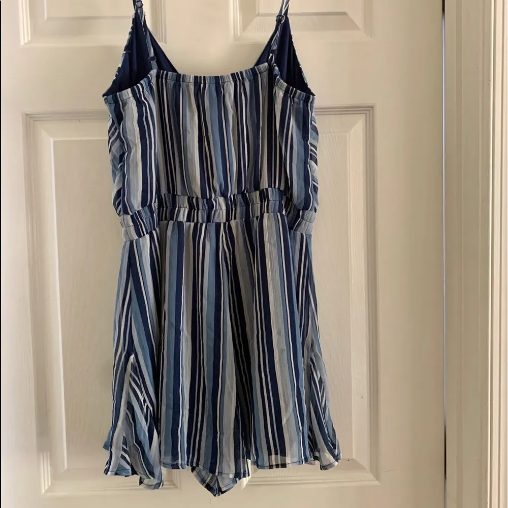 FRANCESCAS blue and white striped romper - Image 4