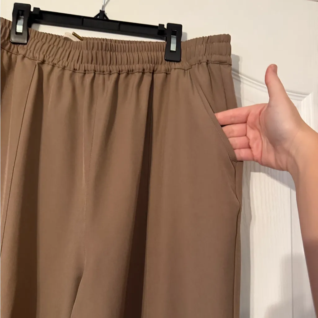 Varley Oakland Turnup Taper Pants - Image 4